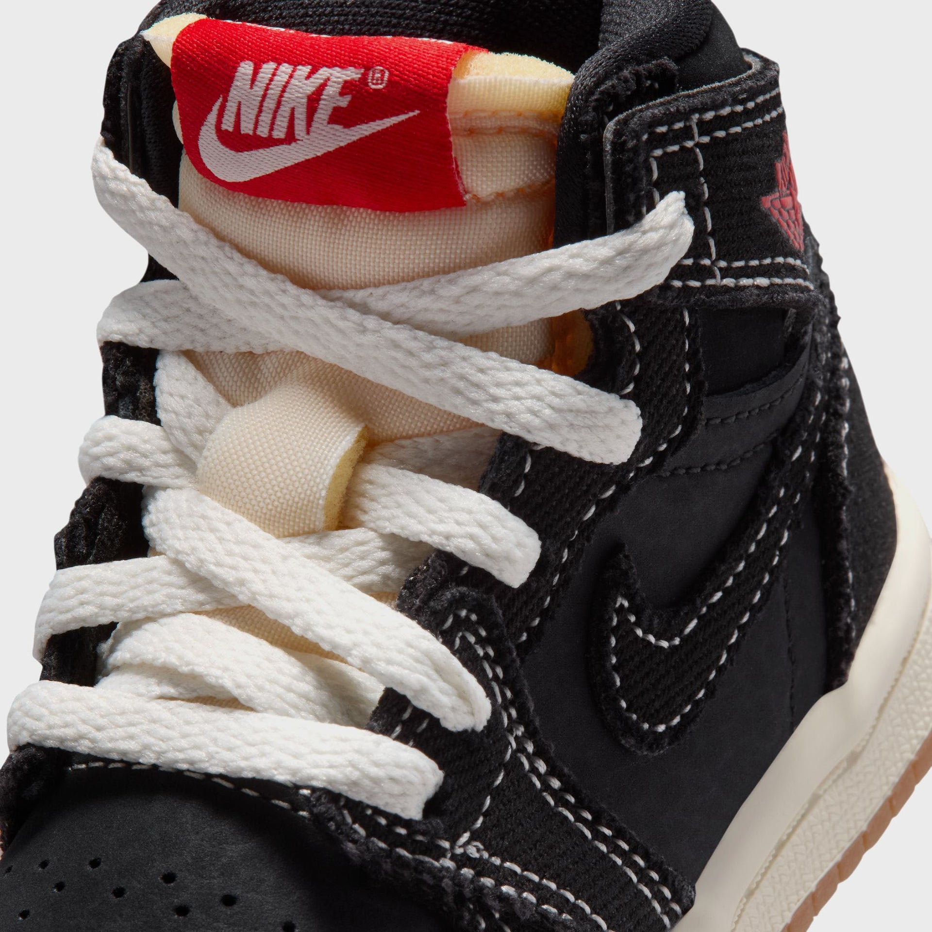 Jordan TD Air Jordan 1 Retro High OG - Black / Sail / Gum / Medium Brown