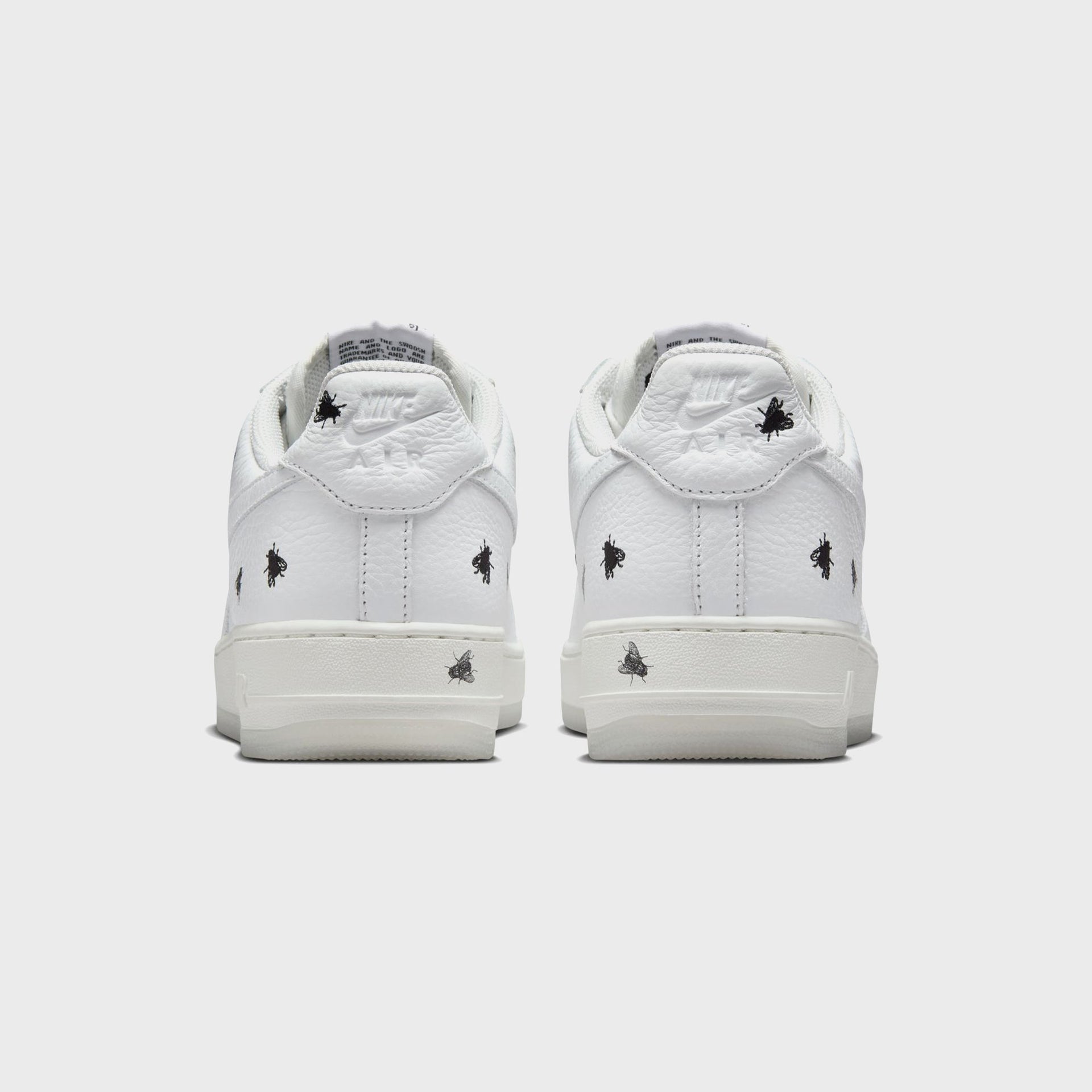 Nike Air Force 1 Retro - Summit White / Black