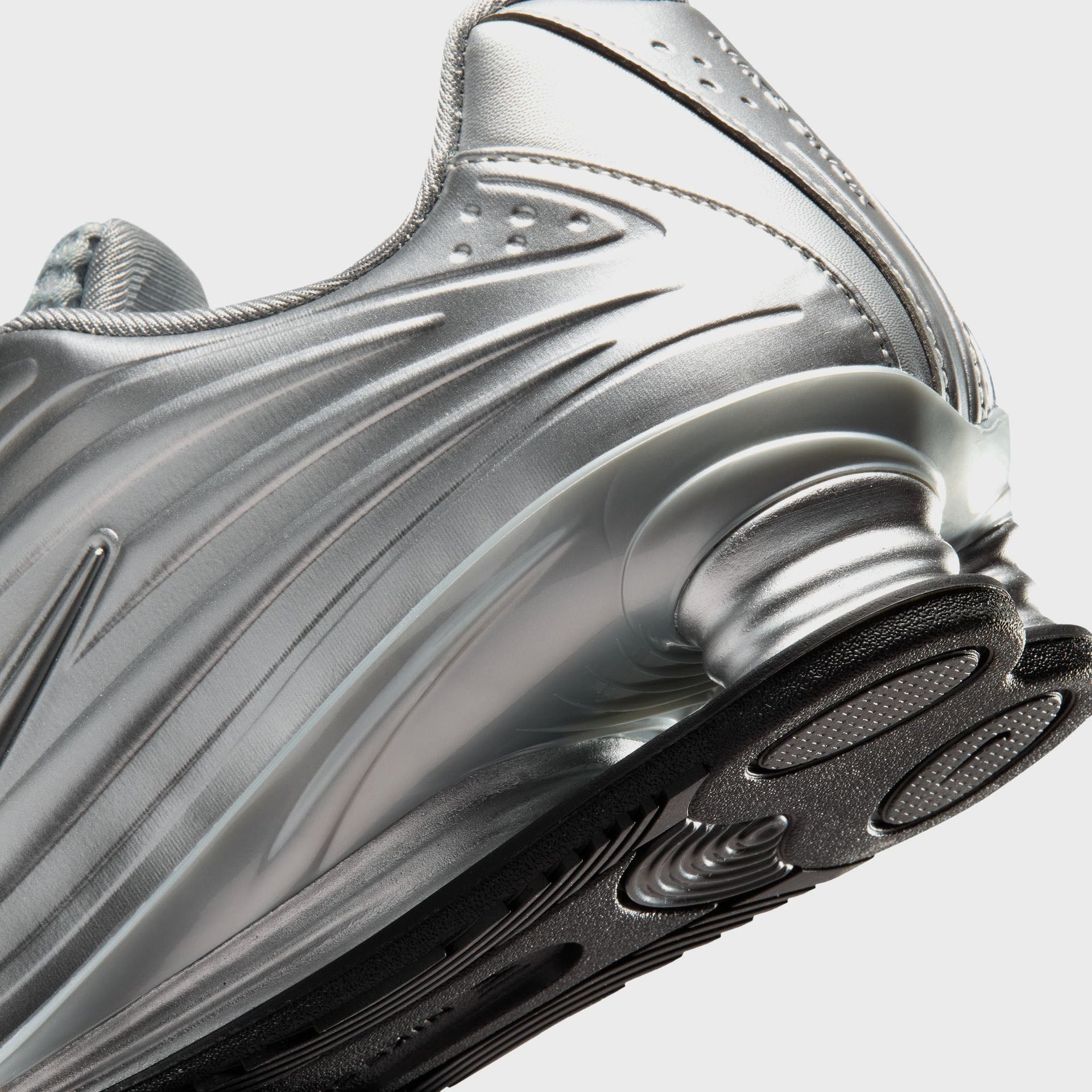 Nike WMNS Shox Z - Silver / Black / Metallic Silver