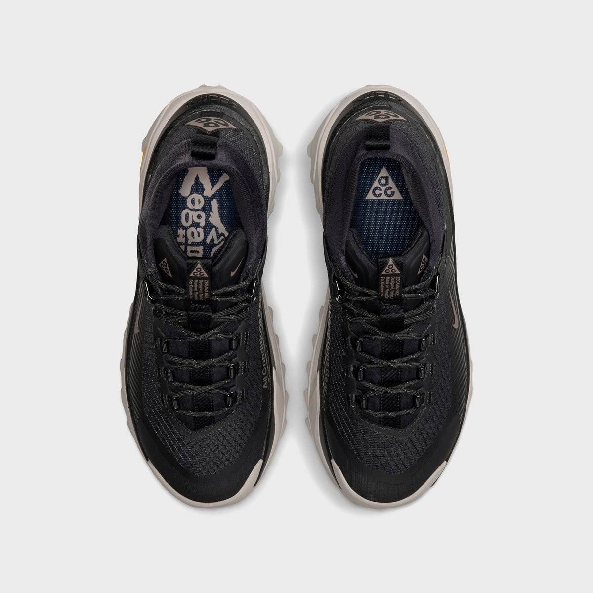 Nike ACG Zegama Hike - Black / Ironstone / Cream