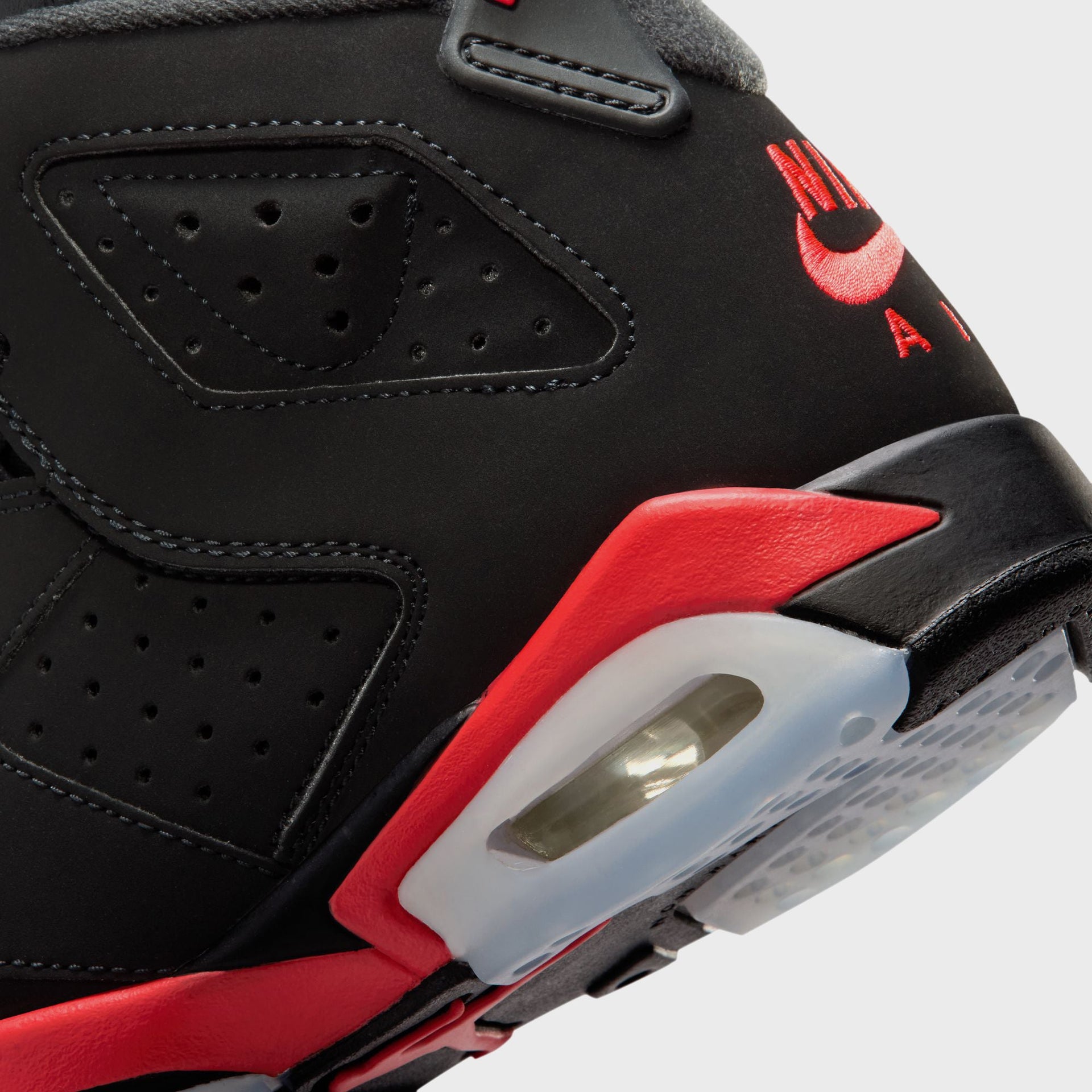 Jordan GS Air Jordan 6 Retro - Black / Light Crimson