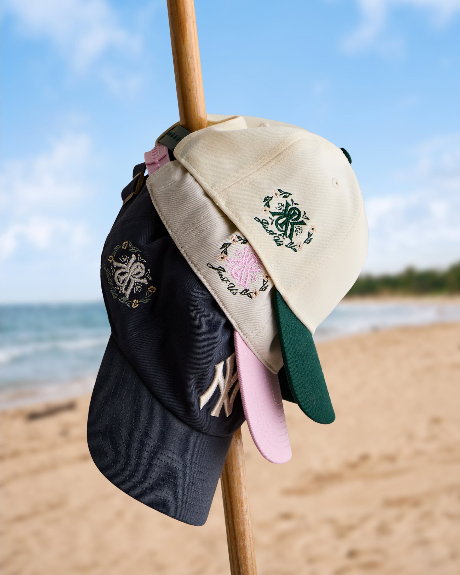 gid://shopify/MediaImage/45824236093716
