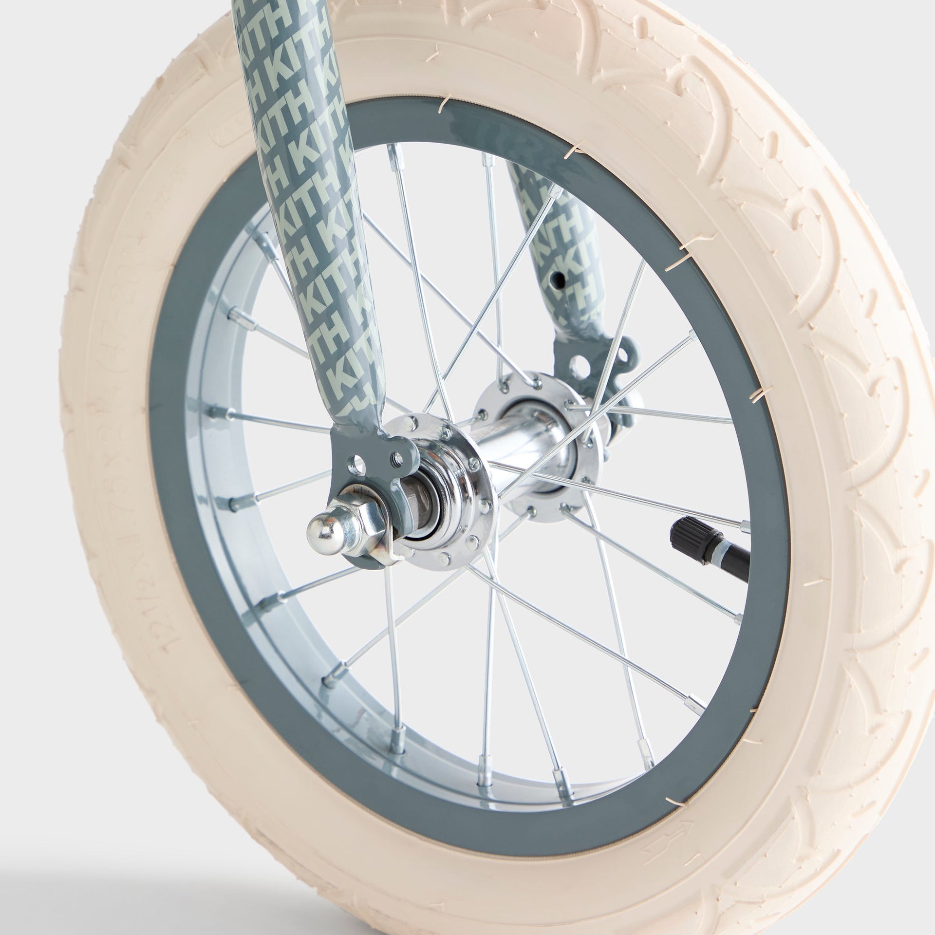 Kith Kids for Banwood Balance Bike - Court - PH