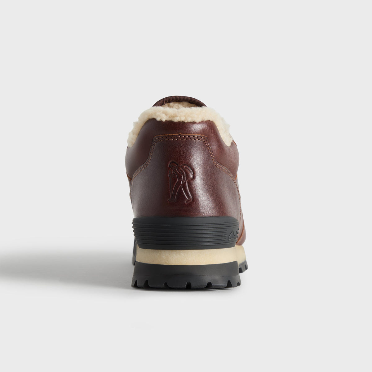 8th St by Ronnie Fieg for Clarks Originals Laddow Shearling - Mid Tan - PH