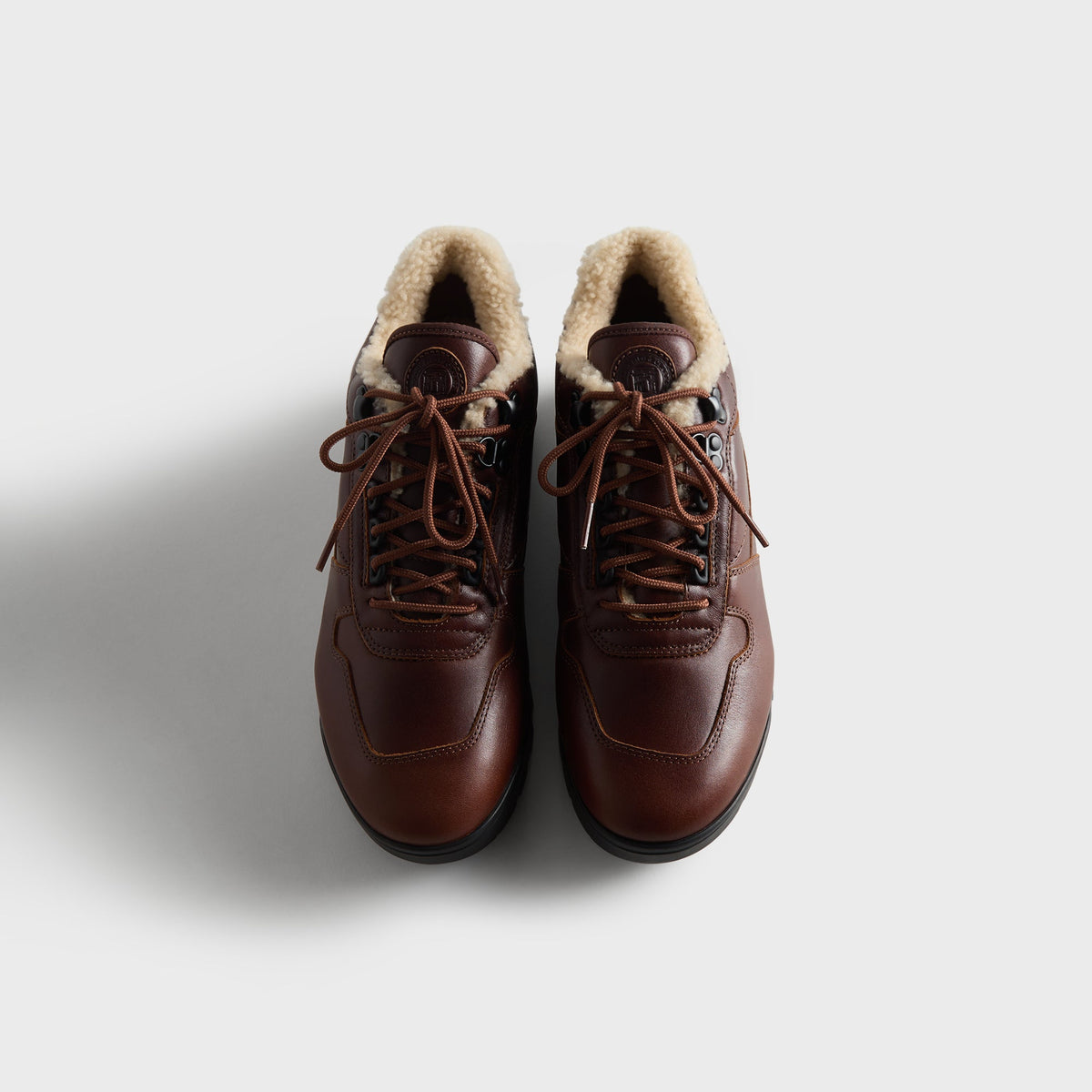 8th St by Ronnie Fieg for Clarks Originals Laddow Shearling - Mid Tan