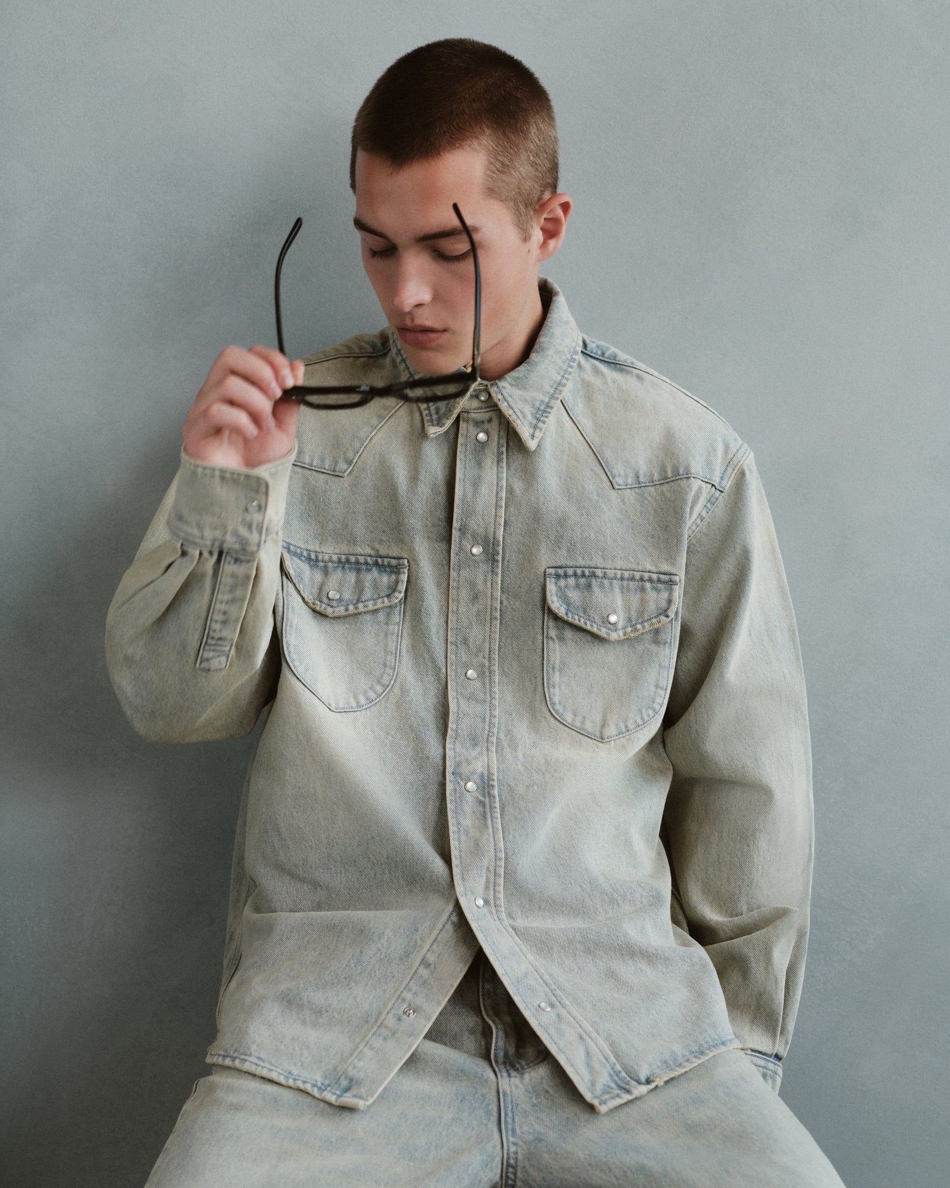 gid://shopify/MediaImage/43841010008340