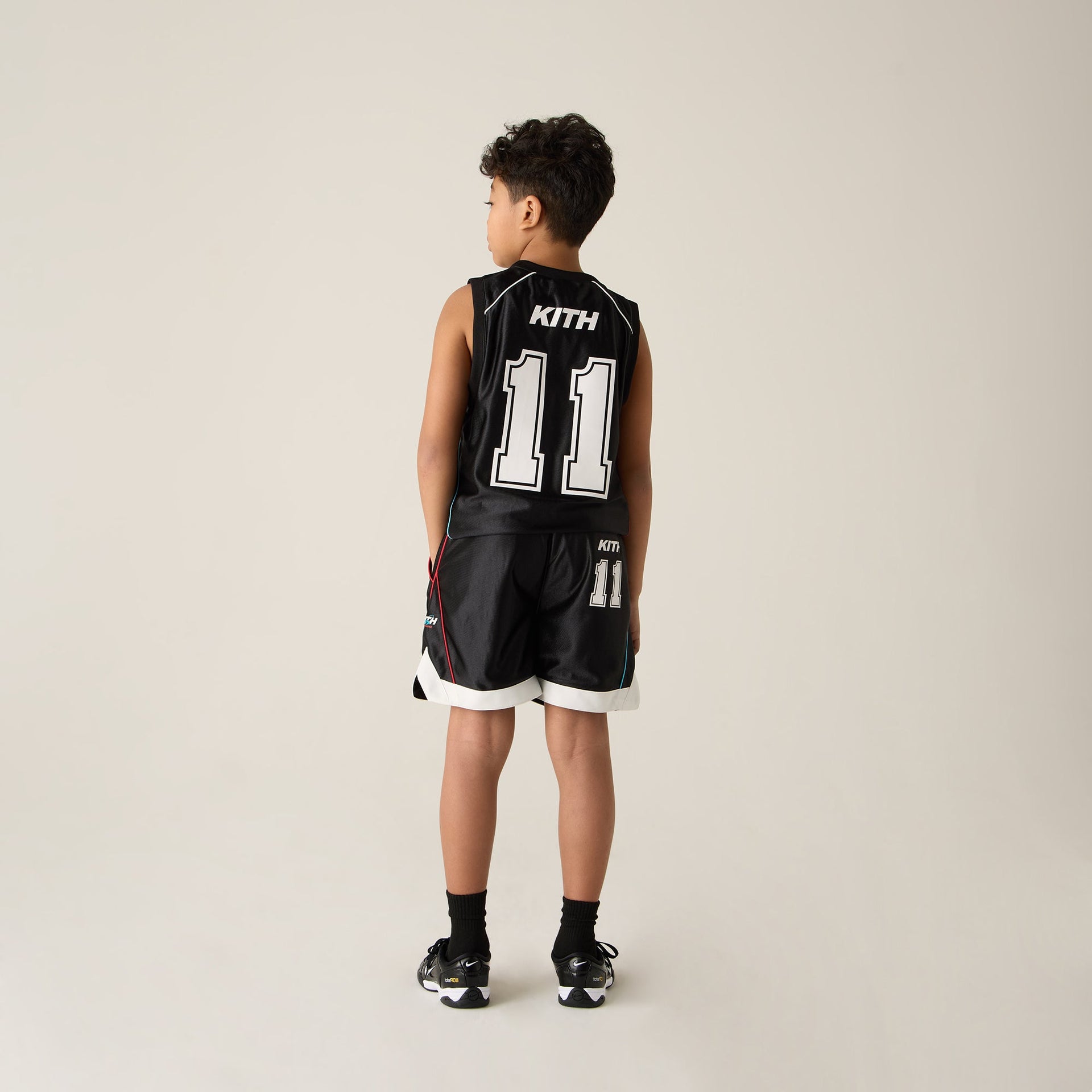 Kith Kids NY to the World Unisphere Faille Short - Black