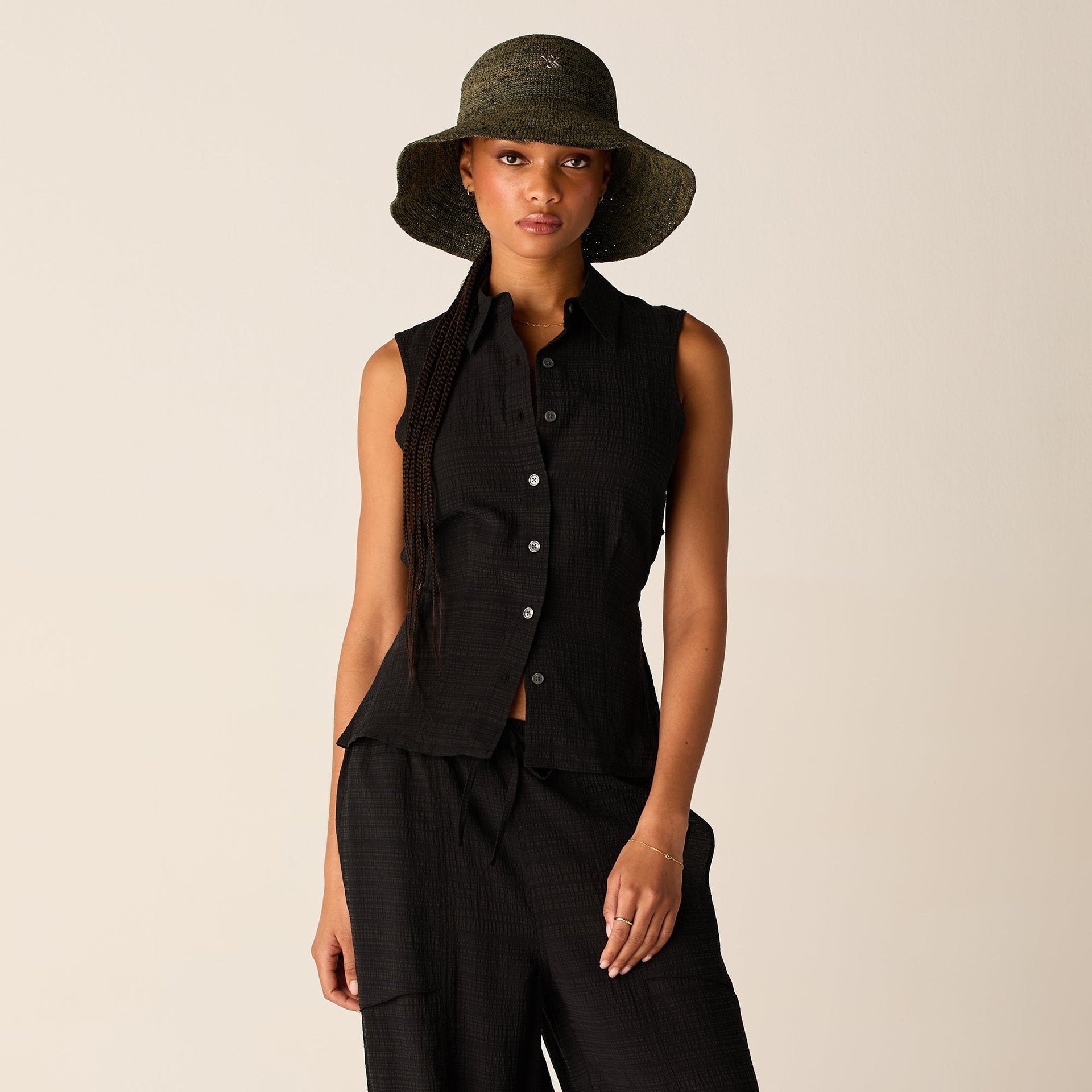 Kith Women Aki Backless Button Down Tank - Black