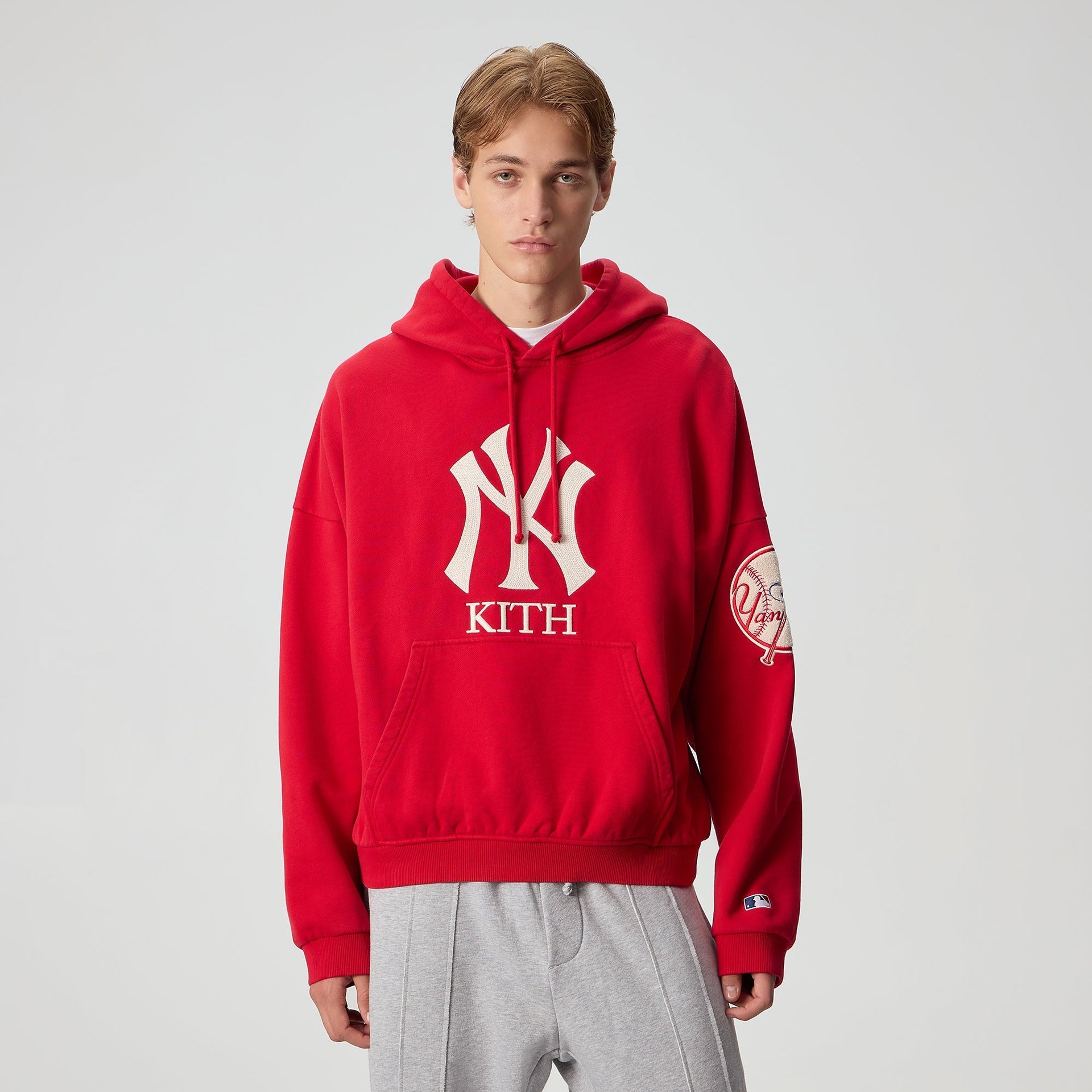 Kith for the New York Yankees Plush Fleece Cropped Braxton Hoodie - Fame