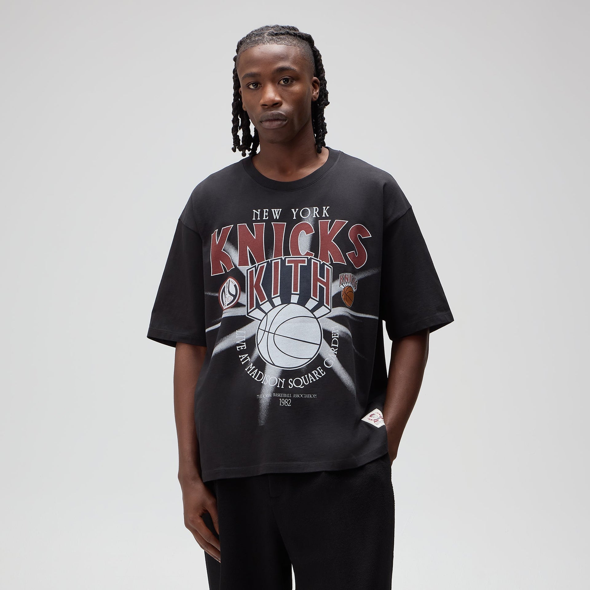 Kith for the New York Knicks Madison Square Garden Burst Jones Tee - Black
