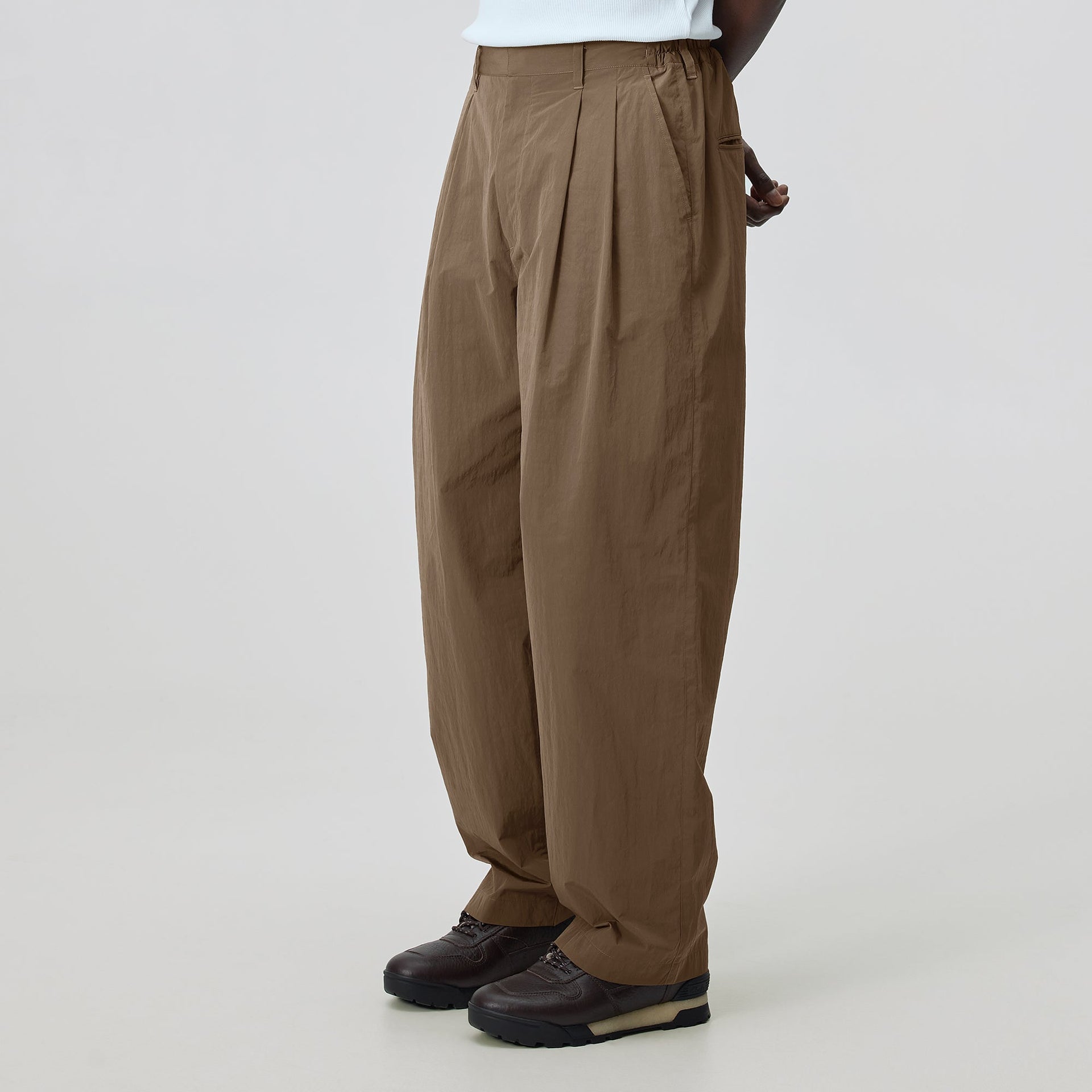 Kith 101 for ssstein Windproof Nylon Easy Pleated Trouser - Terrace