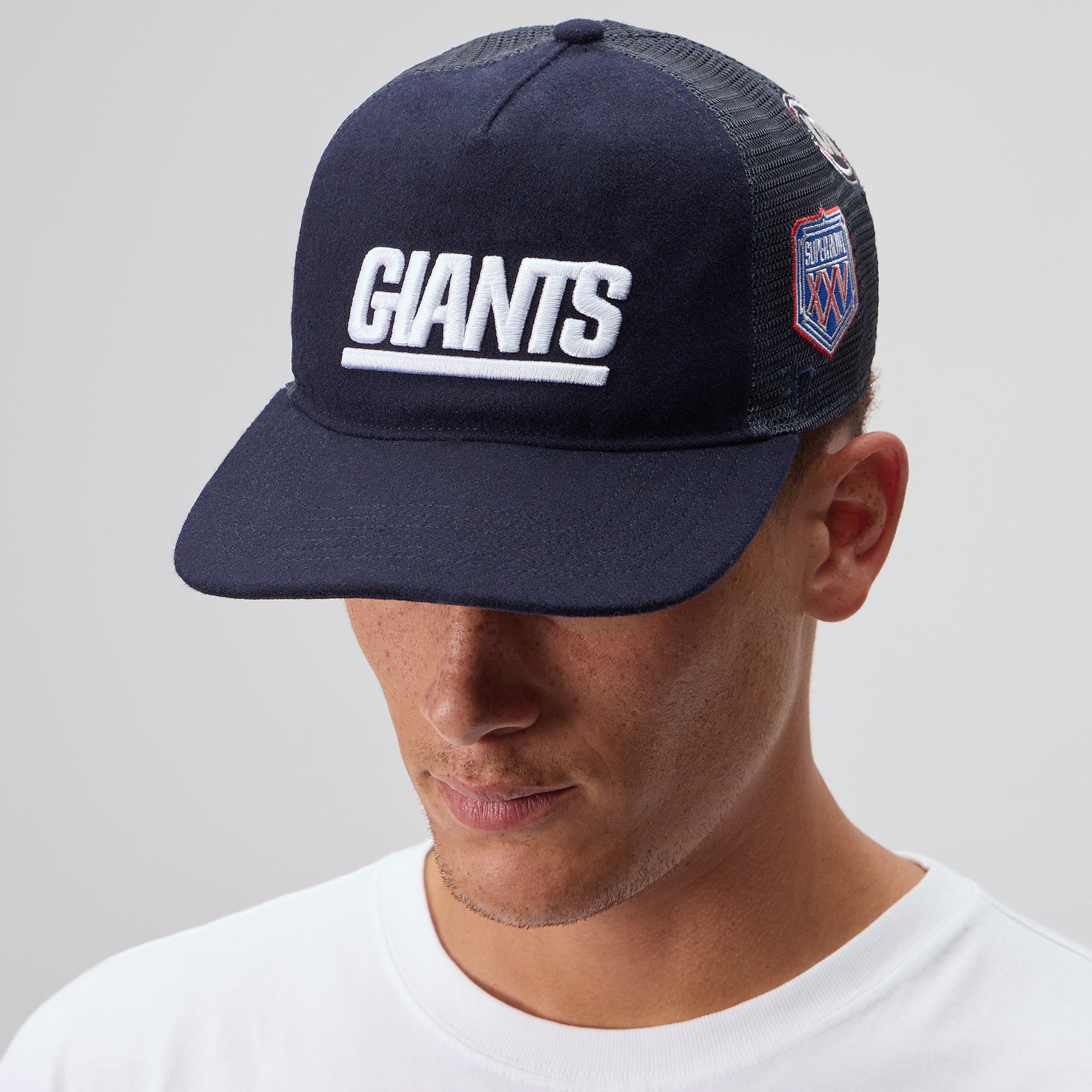 Kith & '47 for the NFL New York Giants Wool Hitch Trucker Hat - Nocturnal