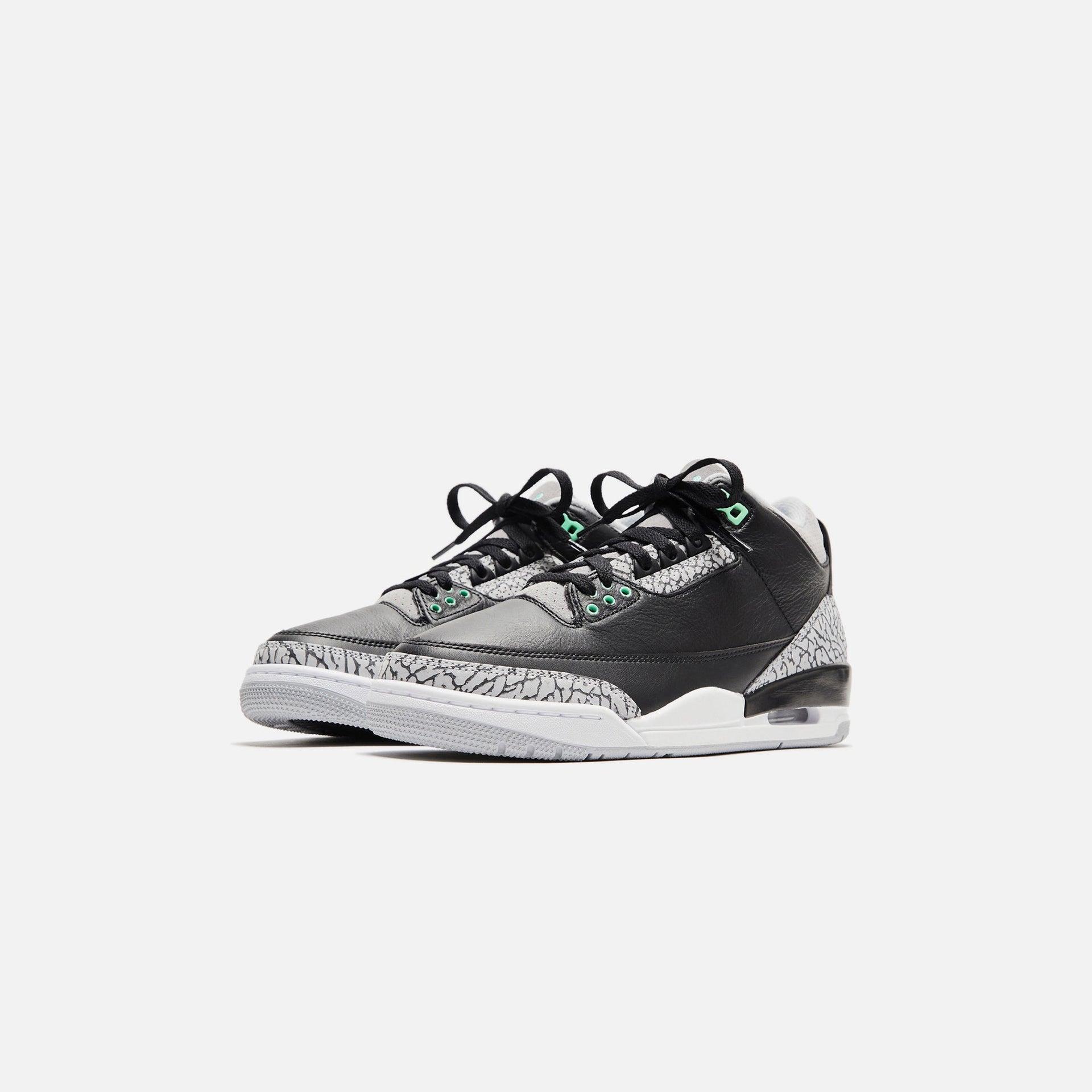 Jordan Air Jordan 3 Retro - Noir / Vert fluo / Gris loup / Blanc