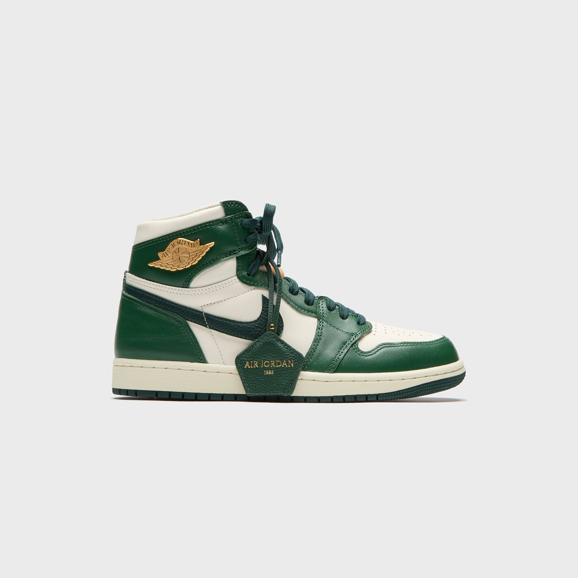 Jordan WMNS Air Jordan 1 Retro High OG - Fir / Coconut Milk / Pro Green