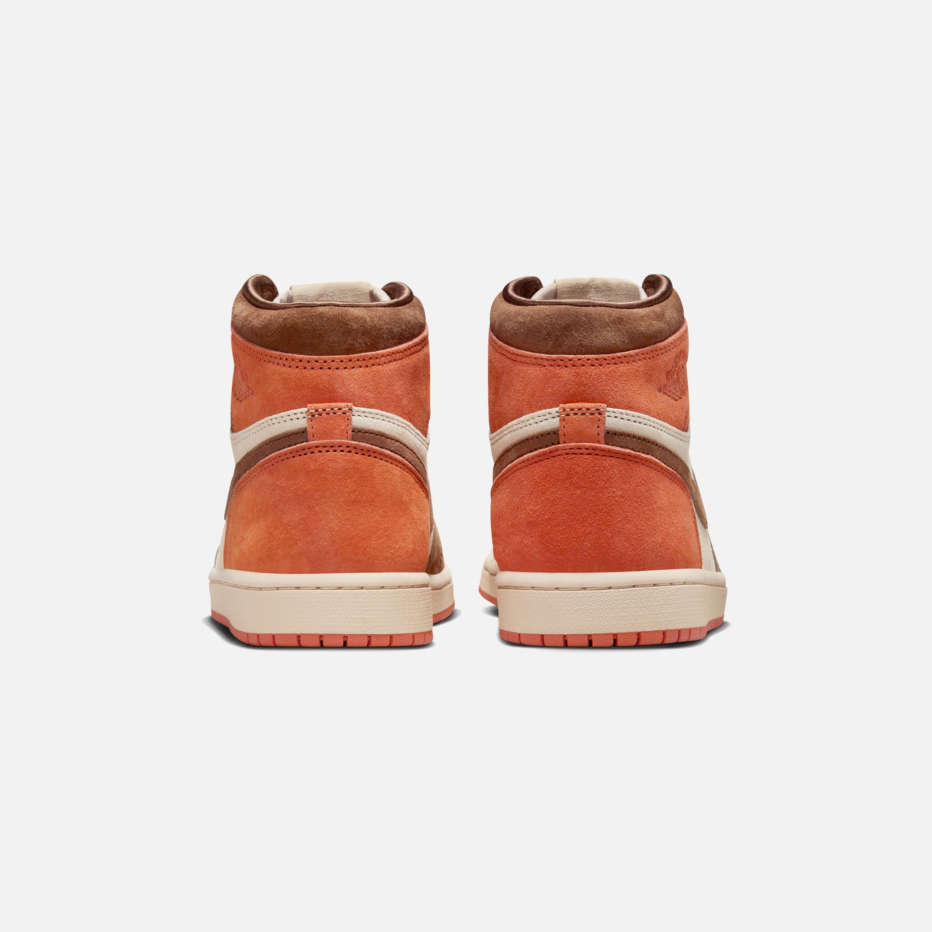 WMNS Air Jordan 1 Retro High OG - Cacao Wow / Sanddrift / Burnt Sunrise