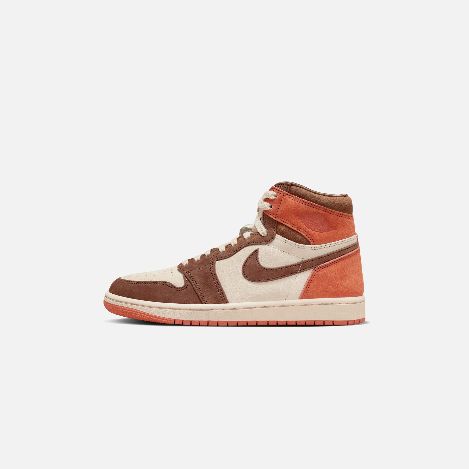 WMNS Air Jordan 1 Retro High OG - Cacao Wow / Sanddrift / Burnt Sunrise