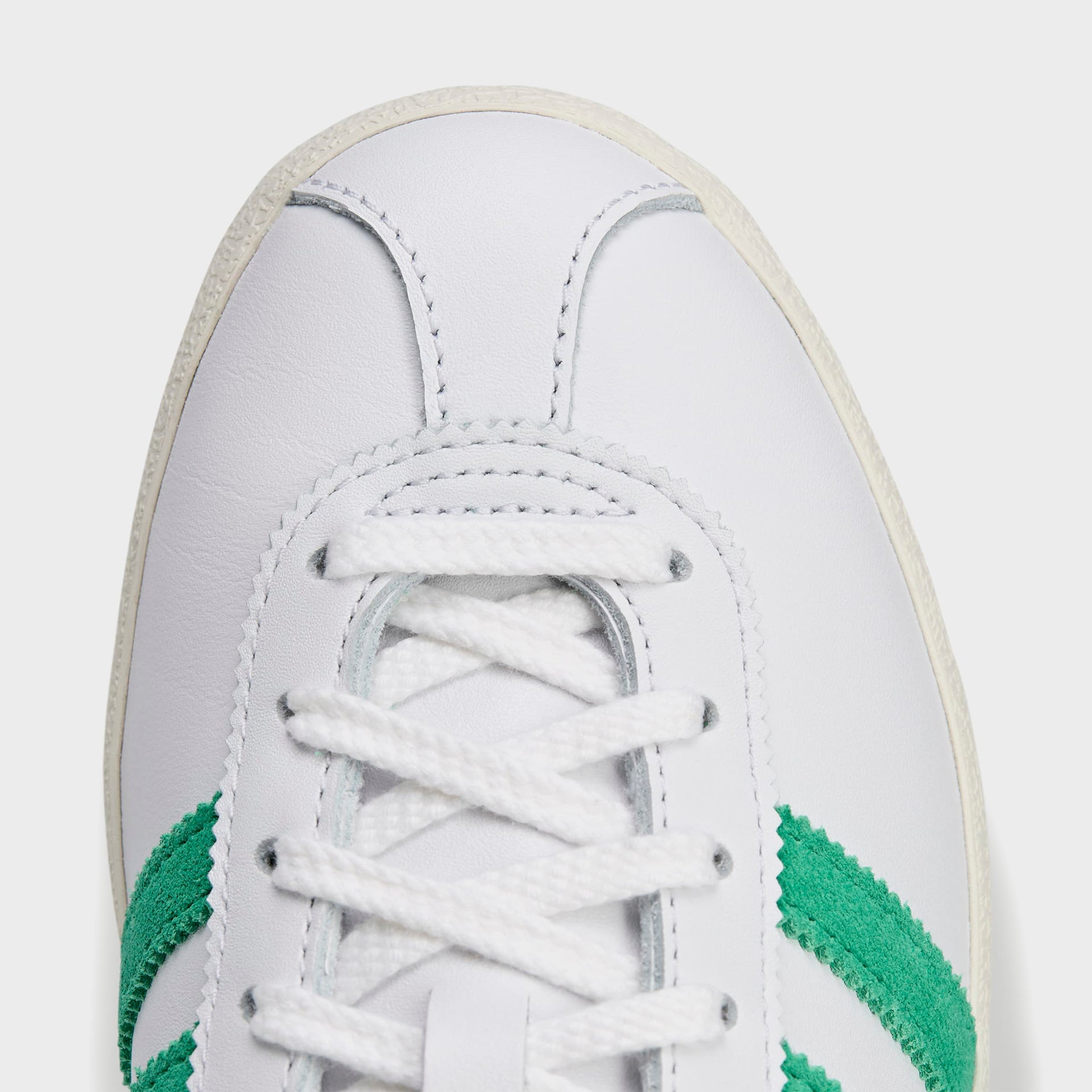 adidas x Sporty & Rich WMNS Blanc - Cloud White / Court Green