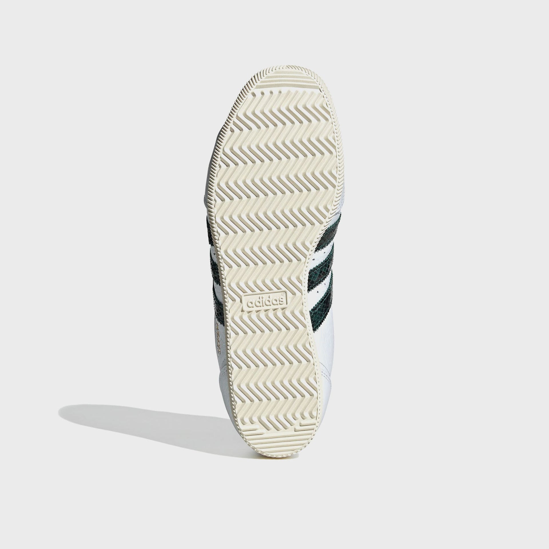 adidas Japan - White / Collegiate Green / Aurora Ivy