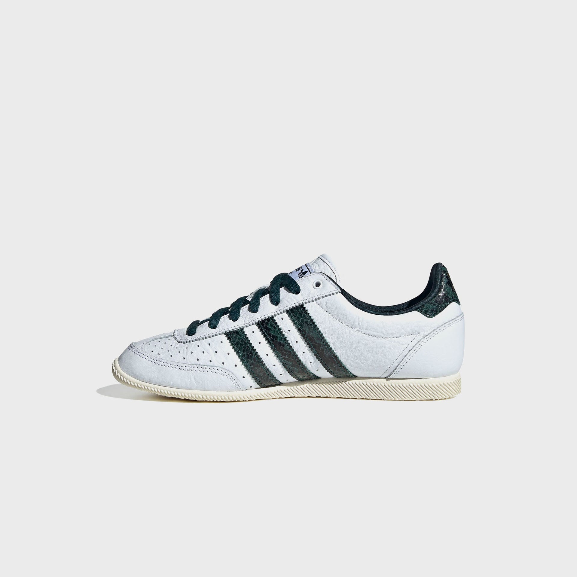 adidas Japan - White / Collegiate Green / Aurora Ivy