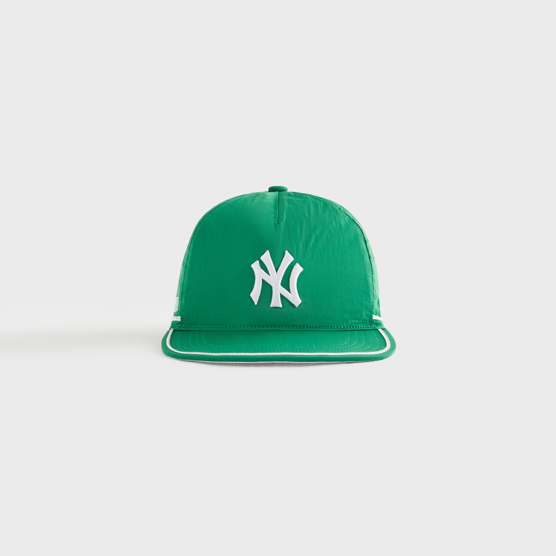 Kith Kids for '47 New York To The World Leon Snapback - Parrot