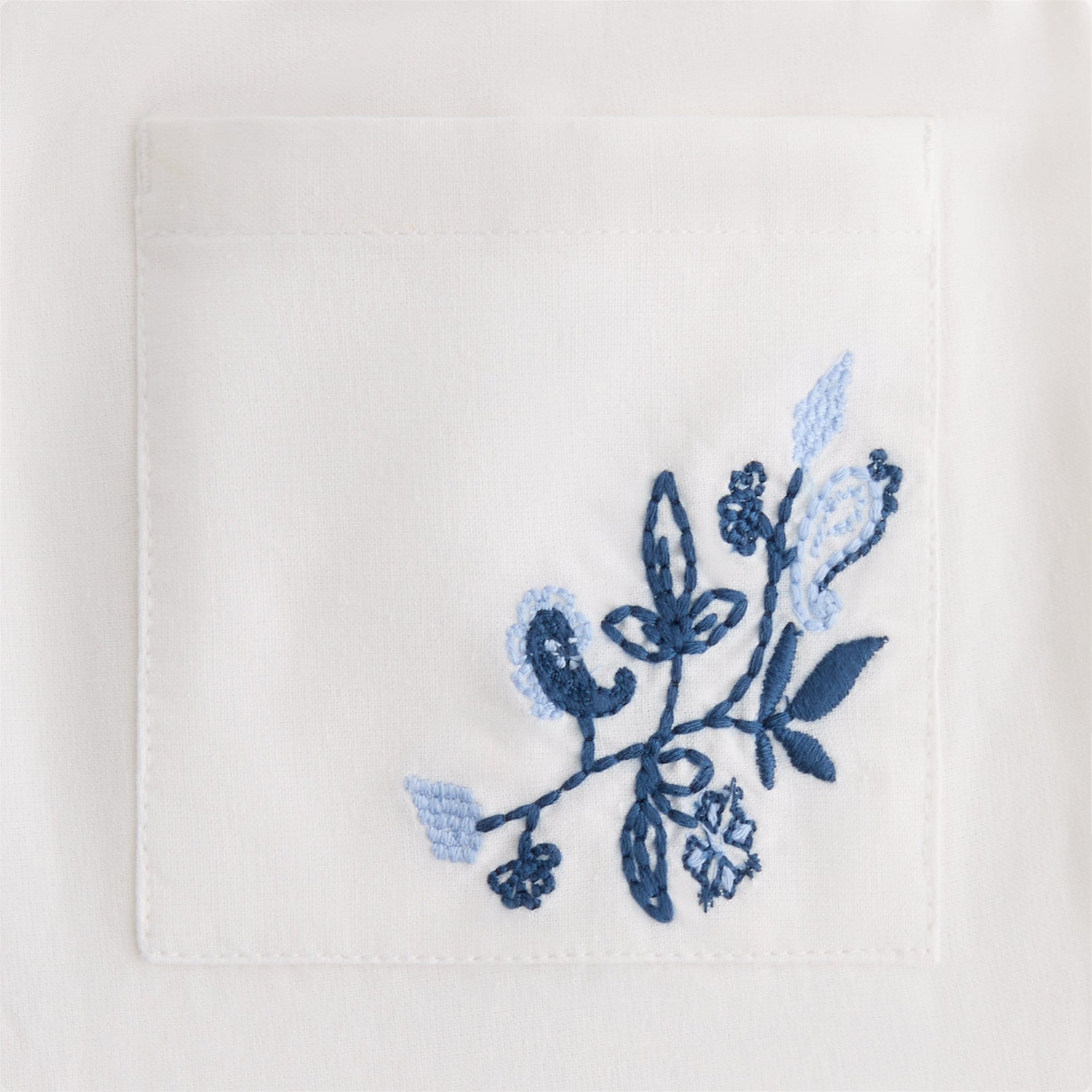 Kith Kids Novelty Embroidered Thompson Camp Short - White