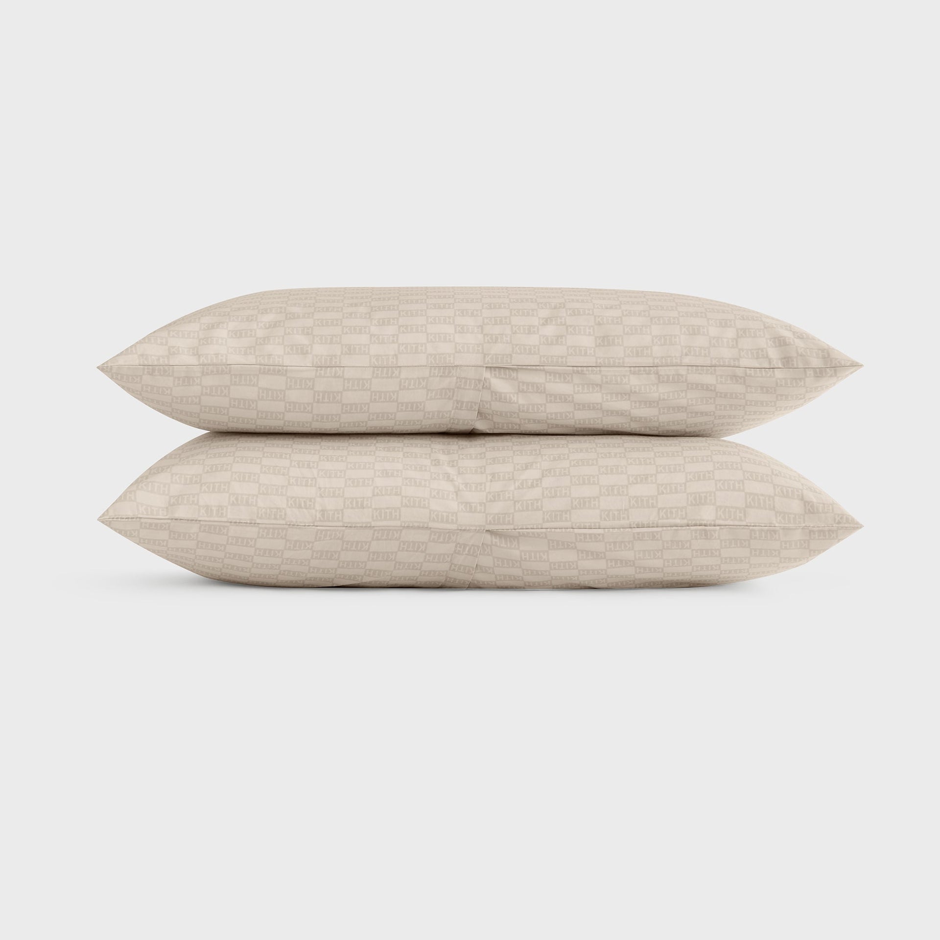 Kithmas Monogram King Size Bedding Set - Pyramid