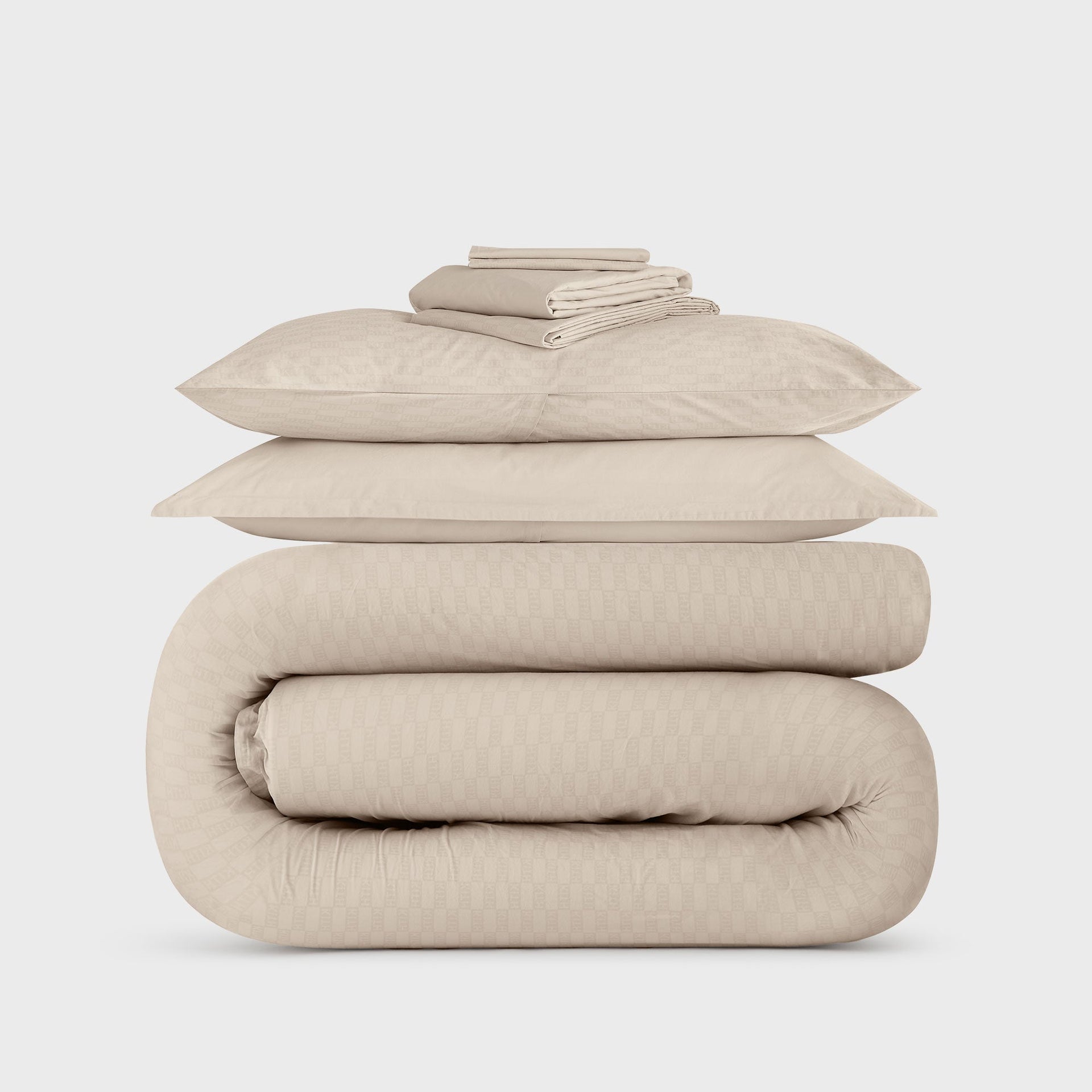 Kithmas Monogram King Size Bedding Set - Pyramid