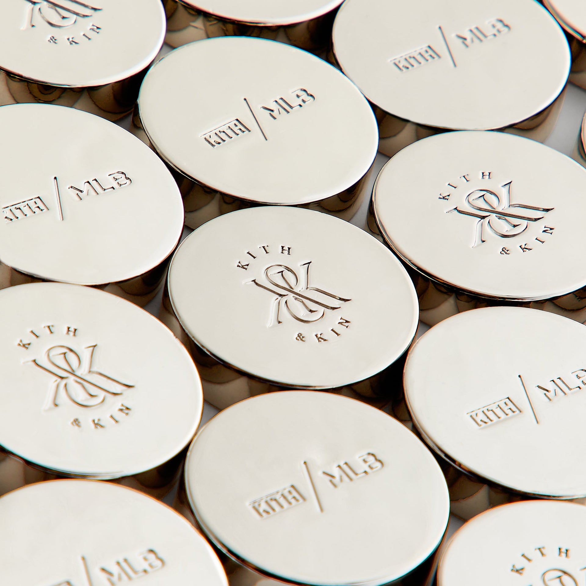 Kith for the New York Yankees Backgammon Set - Nocturnal