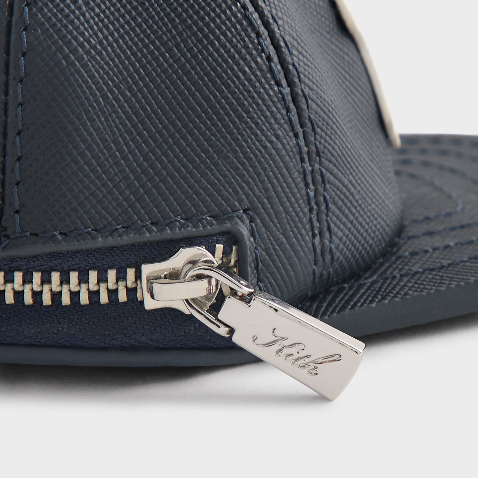 Kith for the New York Yankees Baseball Cap Leather Pouch - Nocturnal