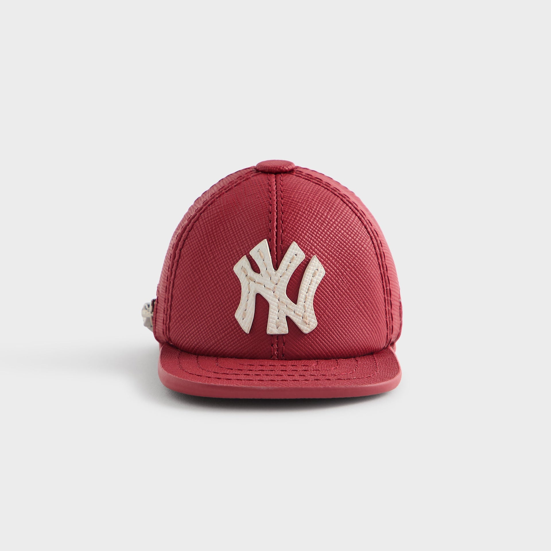 Kith for the New York Yankees Baseball Cap Leather Pouch - Fame