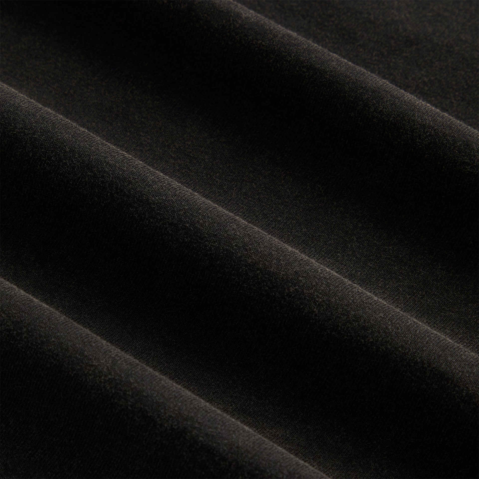 Kith for the NFL Chicago Bears Photo Vintage Jones Tee - Black