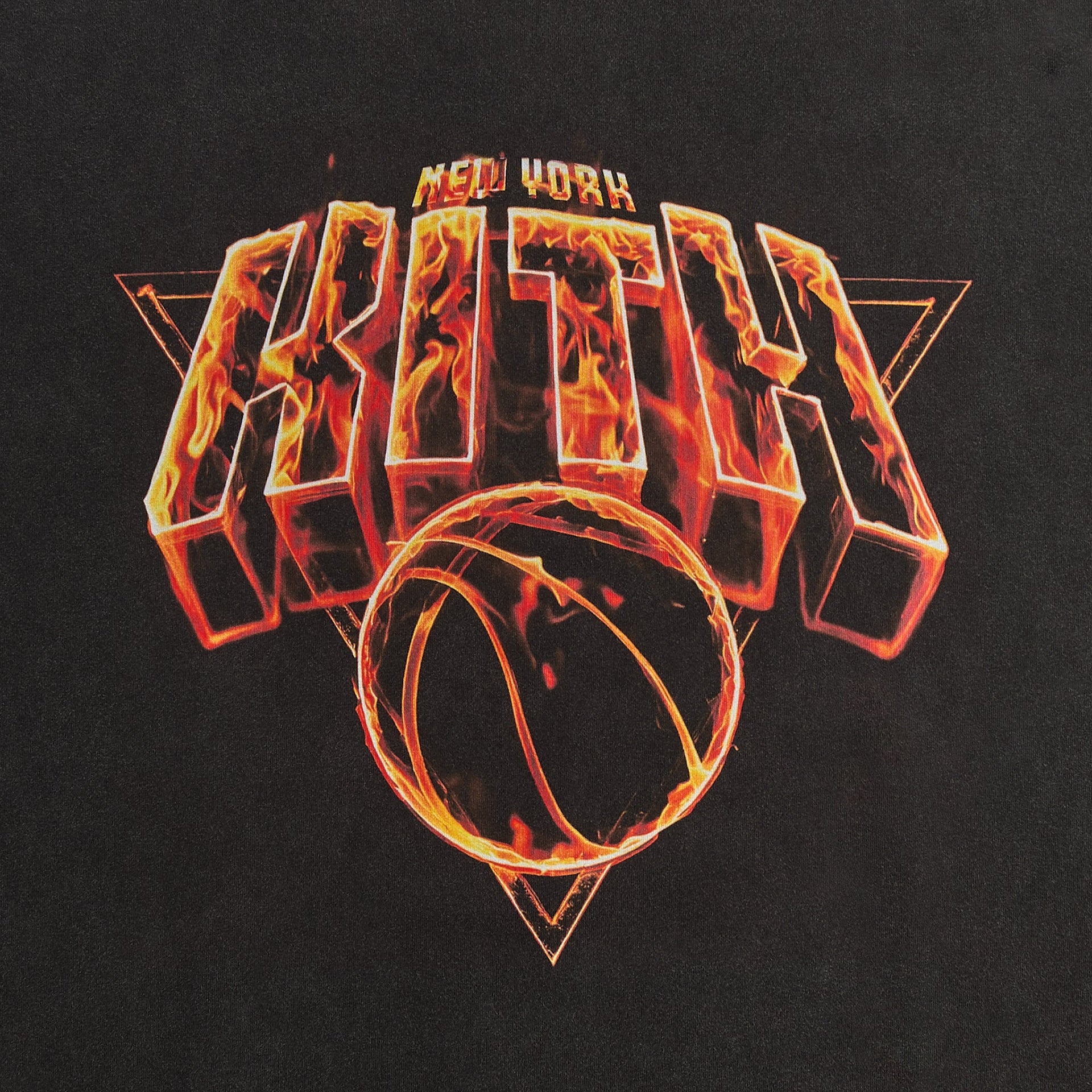 Kith for the New York Knicks Fire Vintage Jones Tee - Black