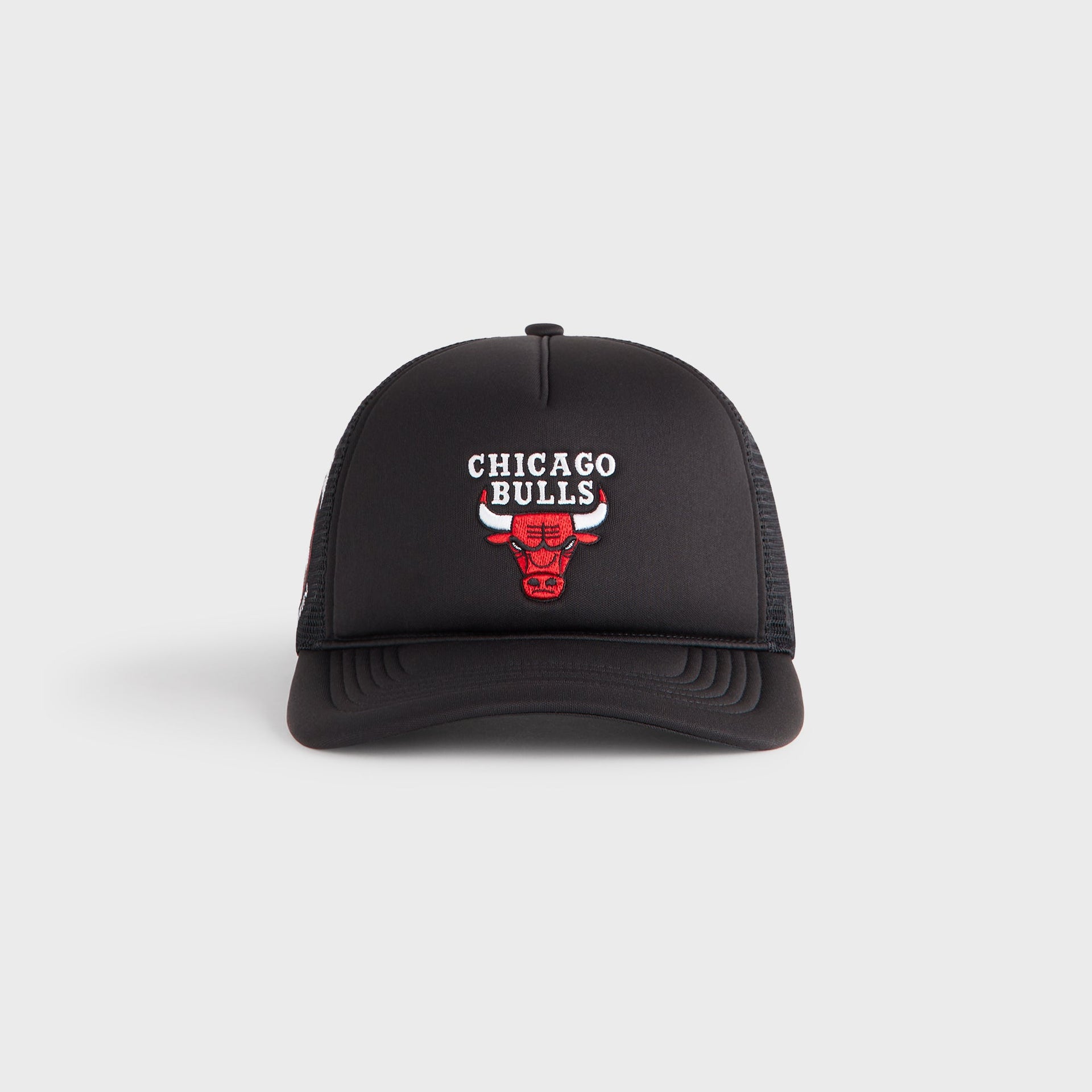 Kith & '47 for the Chicago Bulls Hitch Snapback Trucker Hat - Black