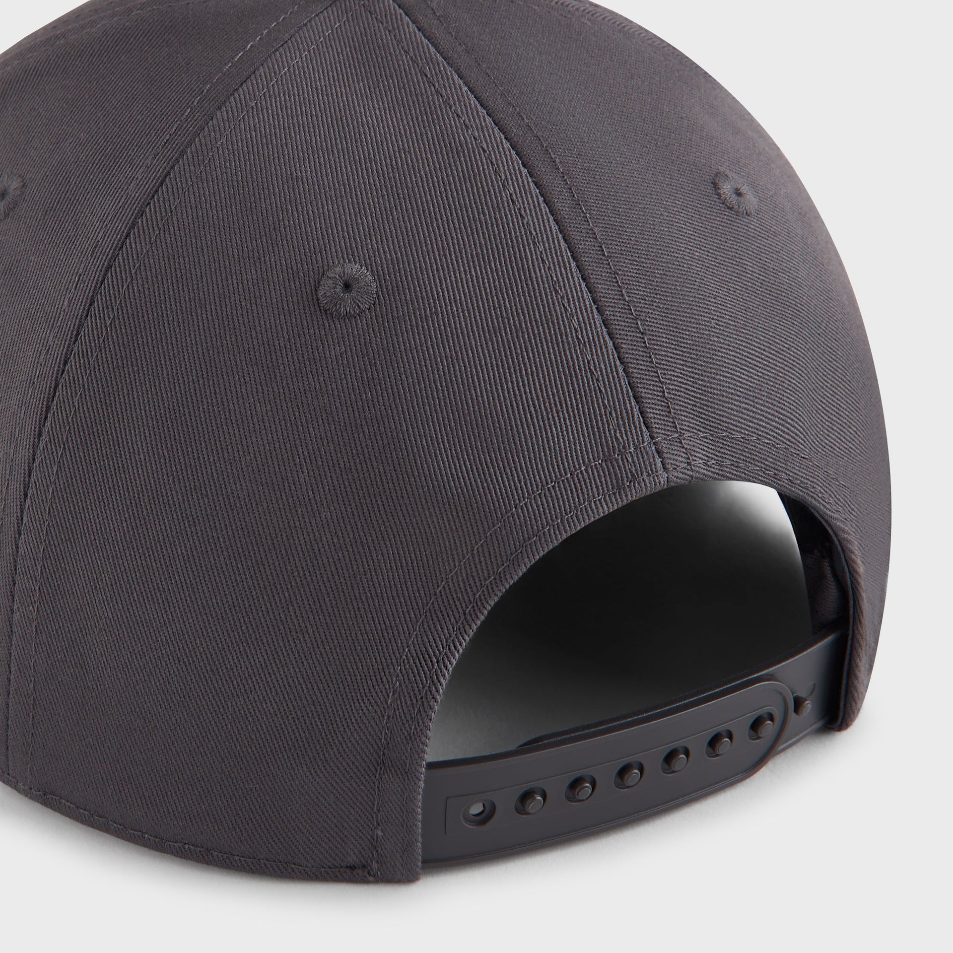 Kith Twill Bay Low Pinch Crown Snapback - Machine