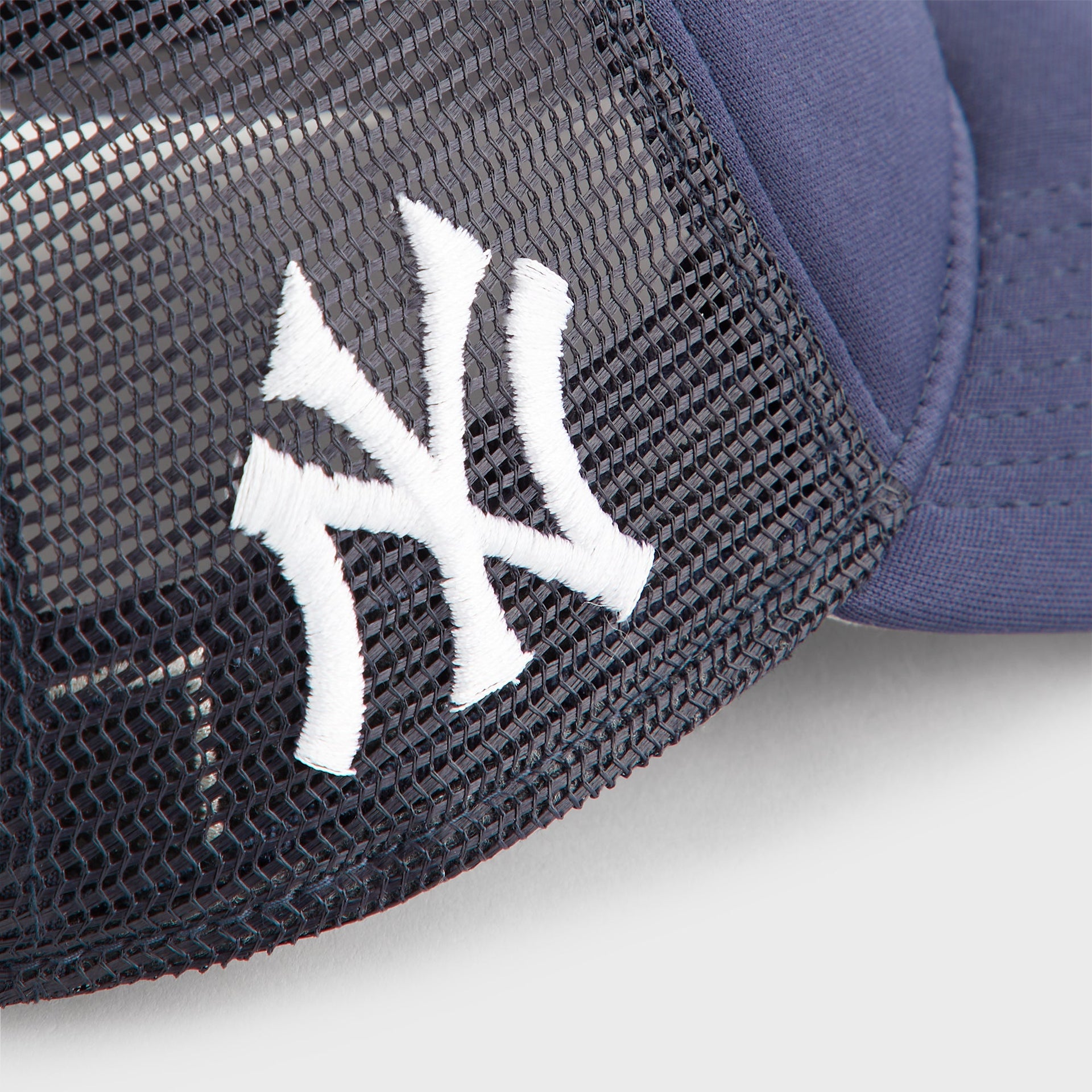 Kith & New Era for the New York Yankees World Series 9FORTY A Frame Trucker Snapback - Nocturnal