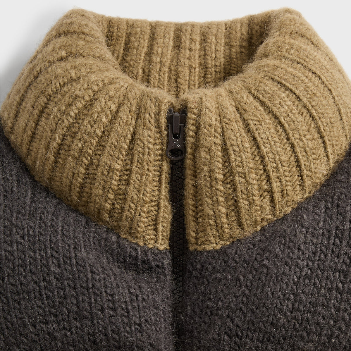 Kith Forrest Puffer Vest - Dome