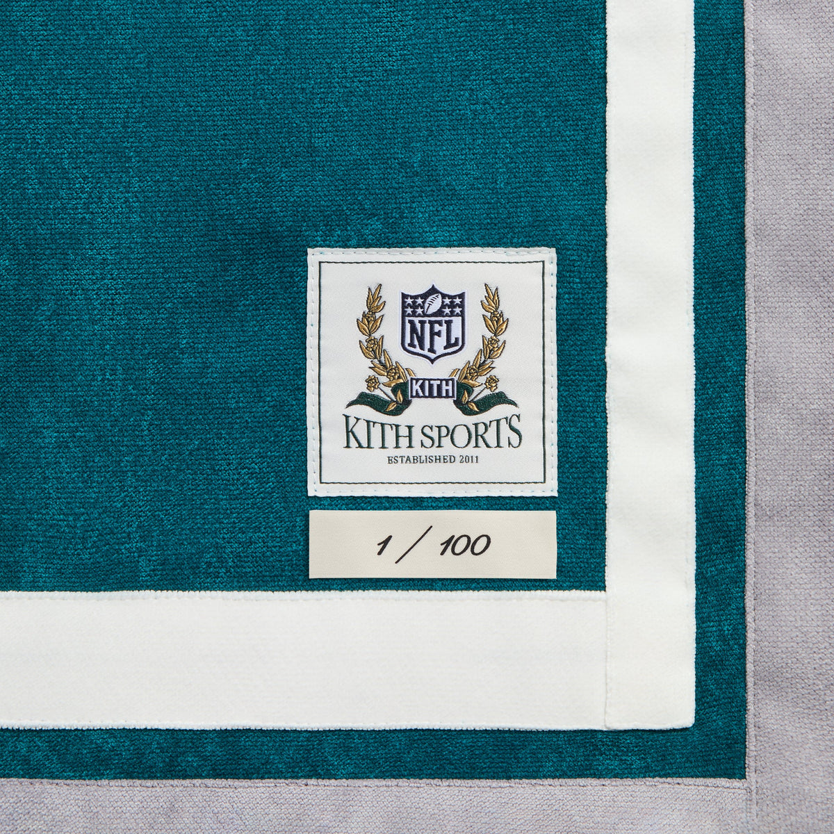 Kith & the NFL for the Philadelphia Eagles Leon Shirt - Laver