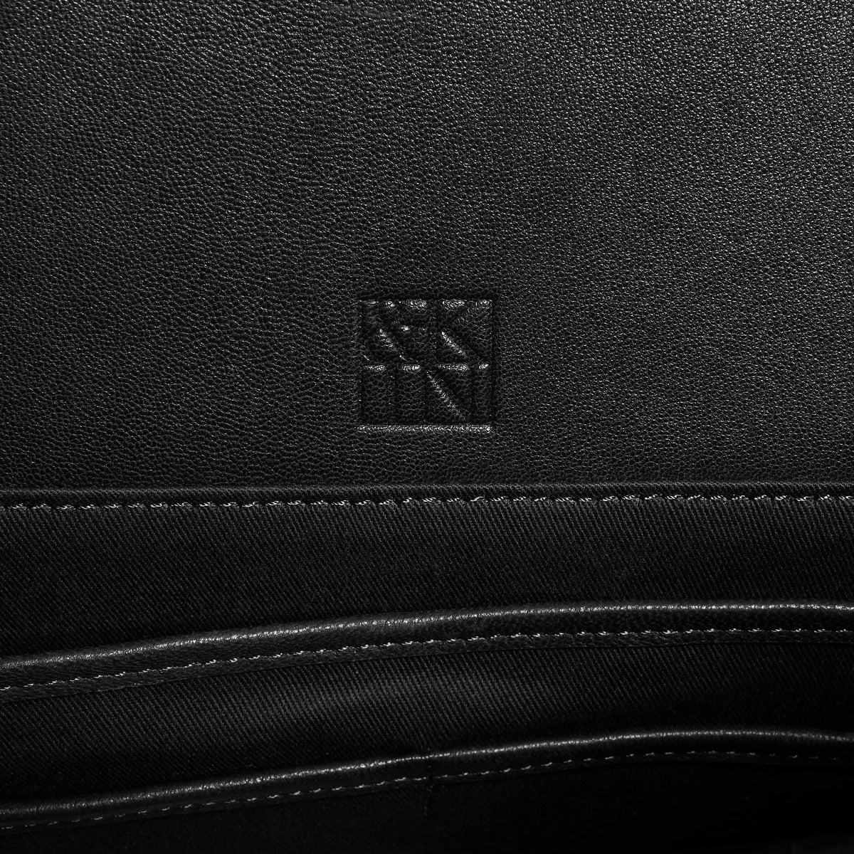 &Kin Vintage Textured Leather Carryall - Black