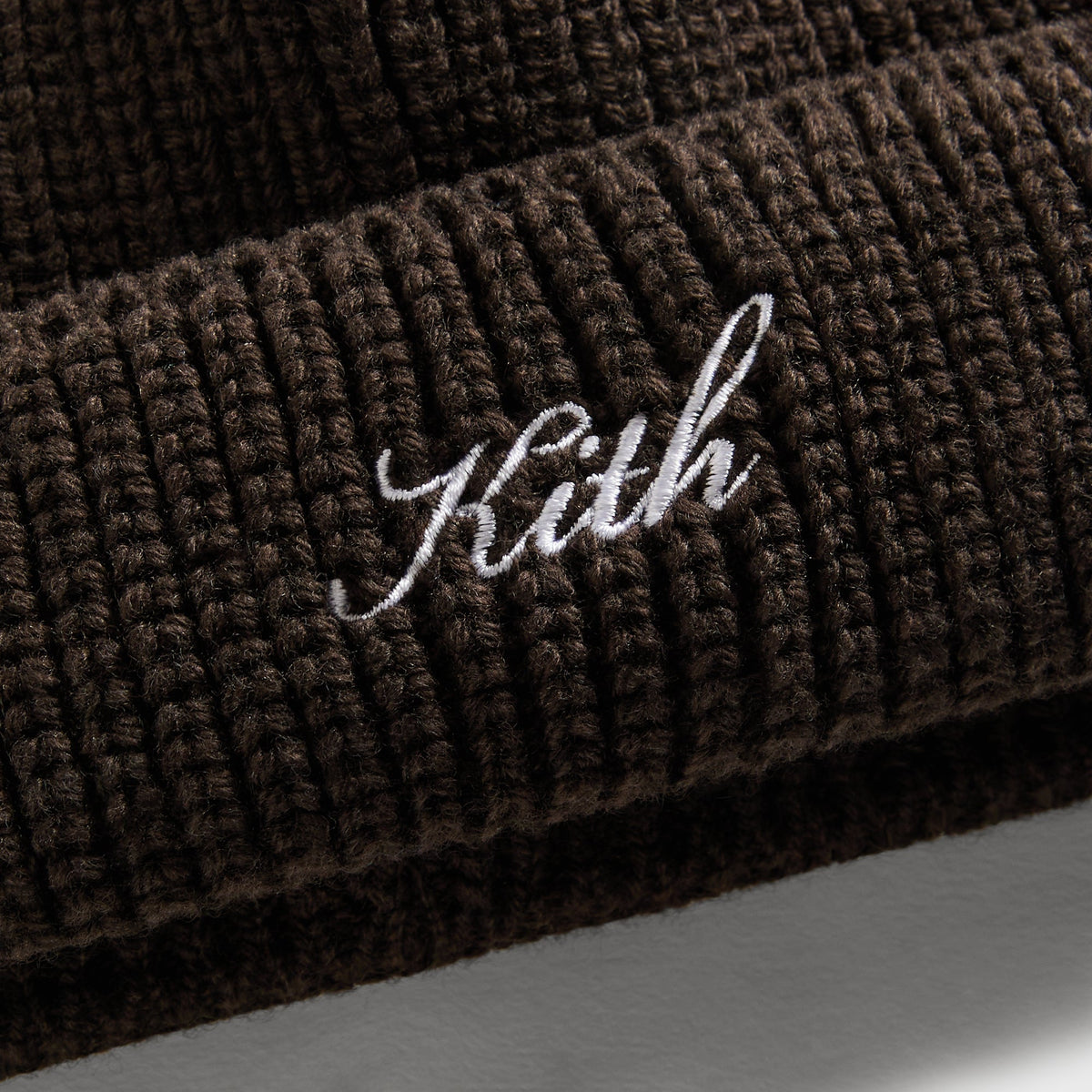 Kith Script Shallow Beanie - Kindling - PH