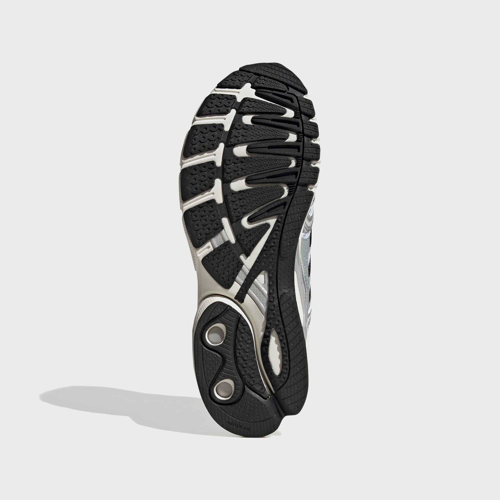 adidas Adistar Control 5 - Silver Metallic / Grey One / Core Black