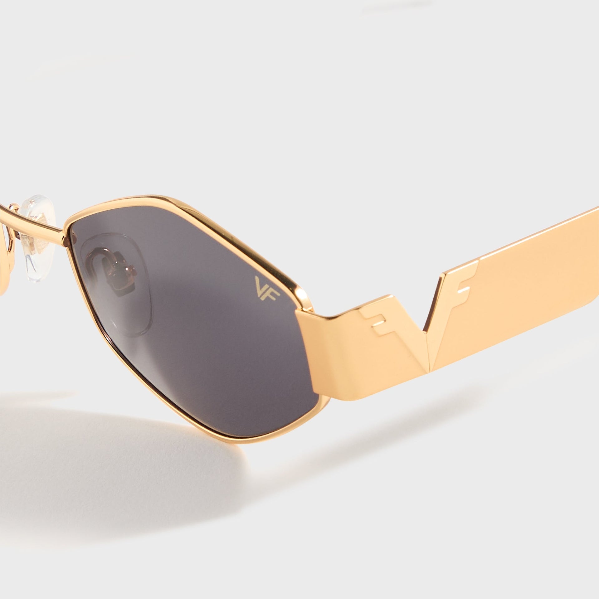 Vintage Frames Cypher 2 24KT - Yellow Gold / Black
