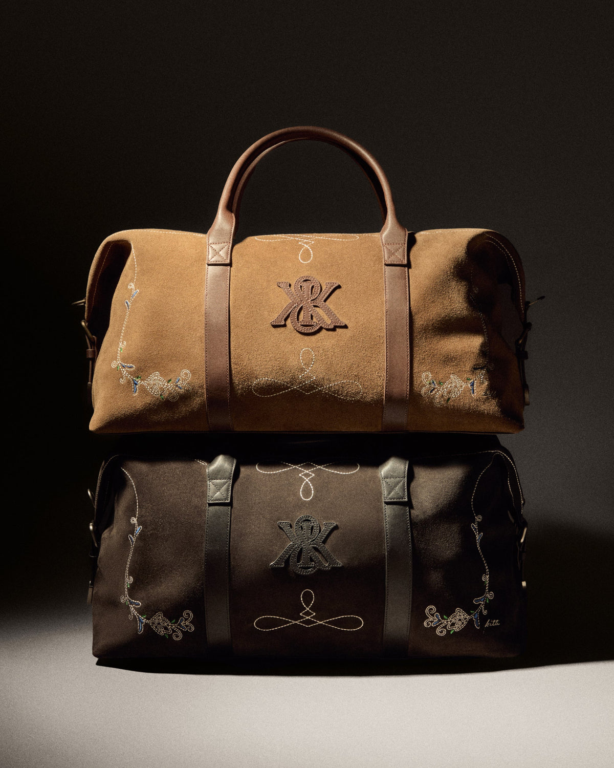 gid://shopify/MediaImage/47321878626580