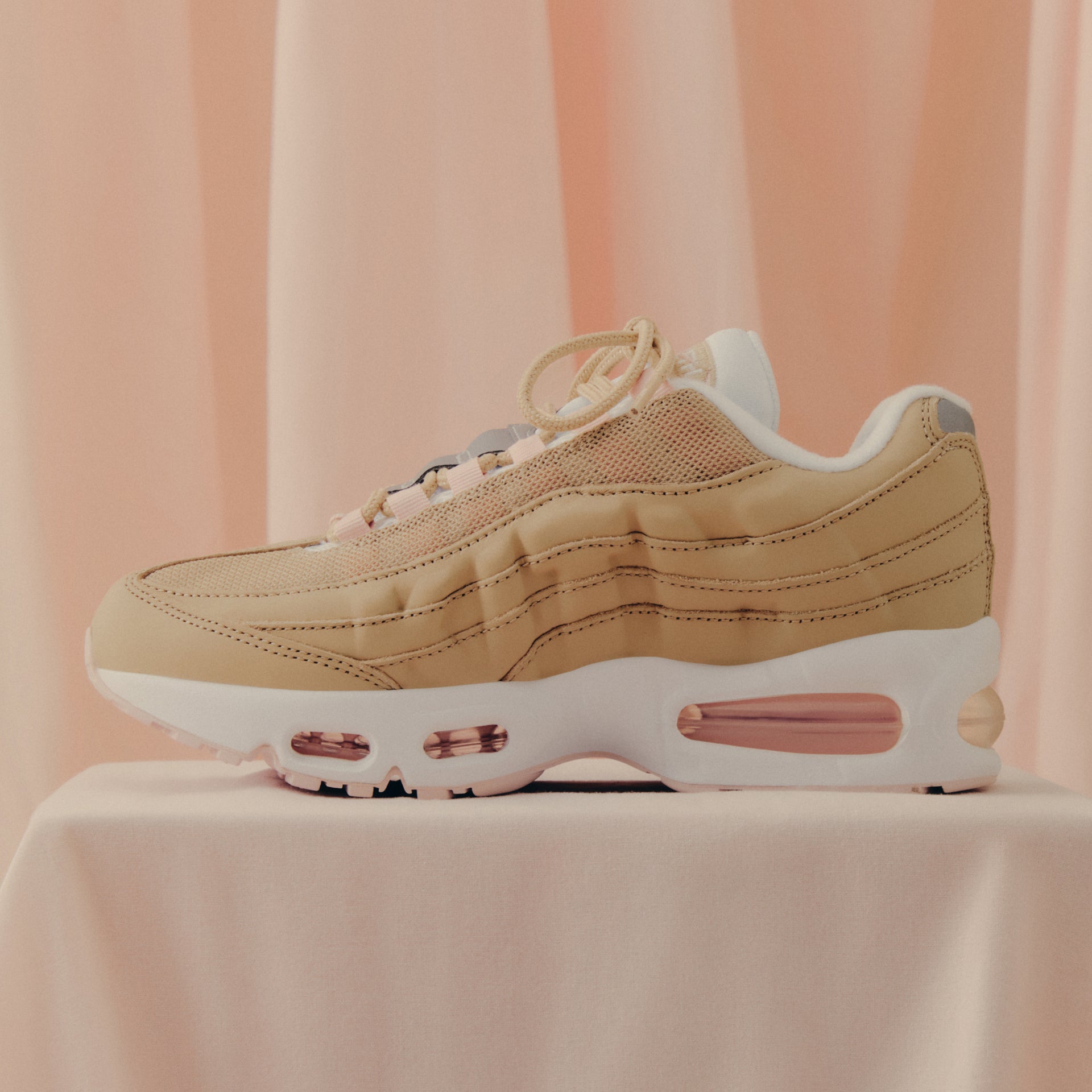 Featured | Kith Footwear