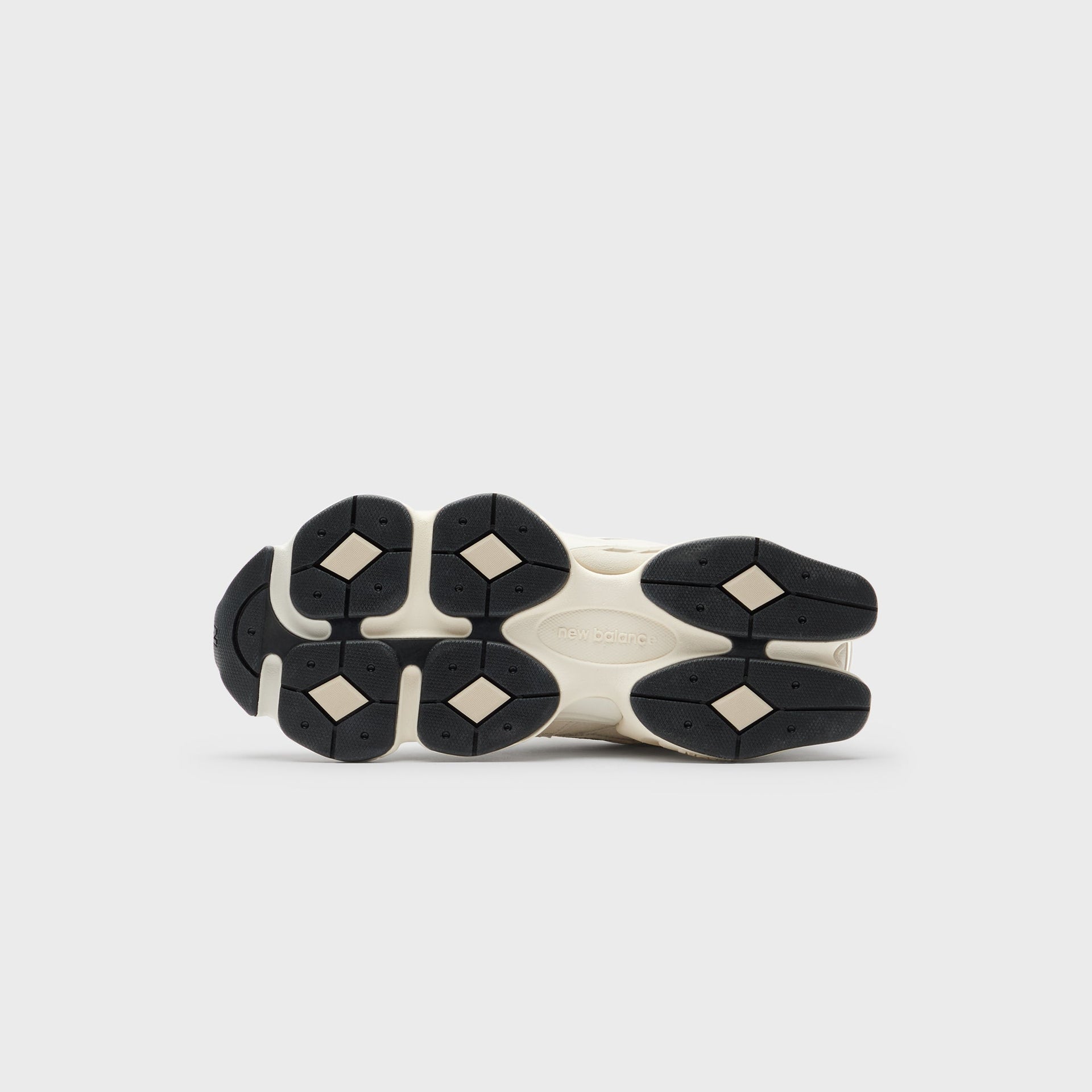 New Balance 9060 - Lin / Genévrier foncé
