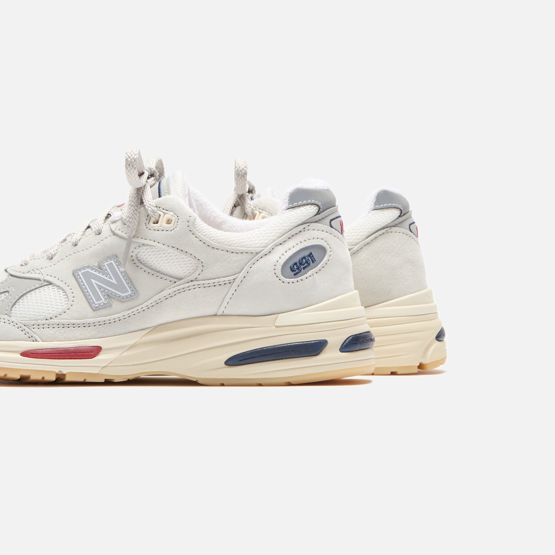 New Balance MADE in UK 991v2 - Blanc cassé