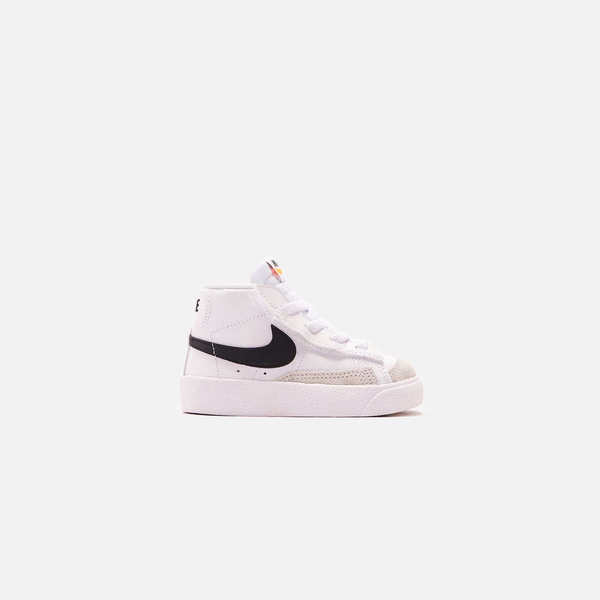 Nike Blazer Mid '77 pour tout-petits - Blanc / Noir / Orange vif