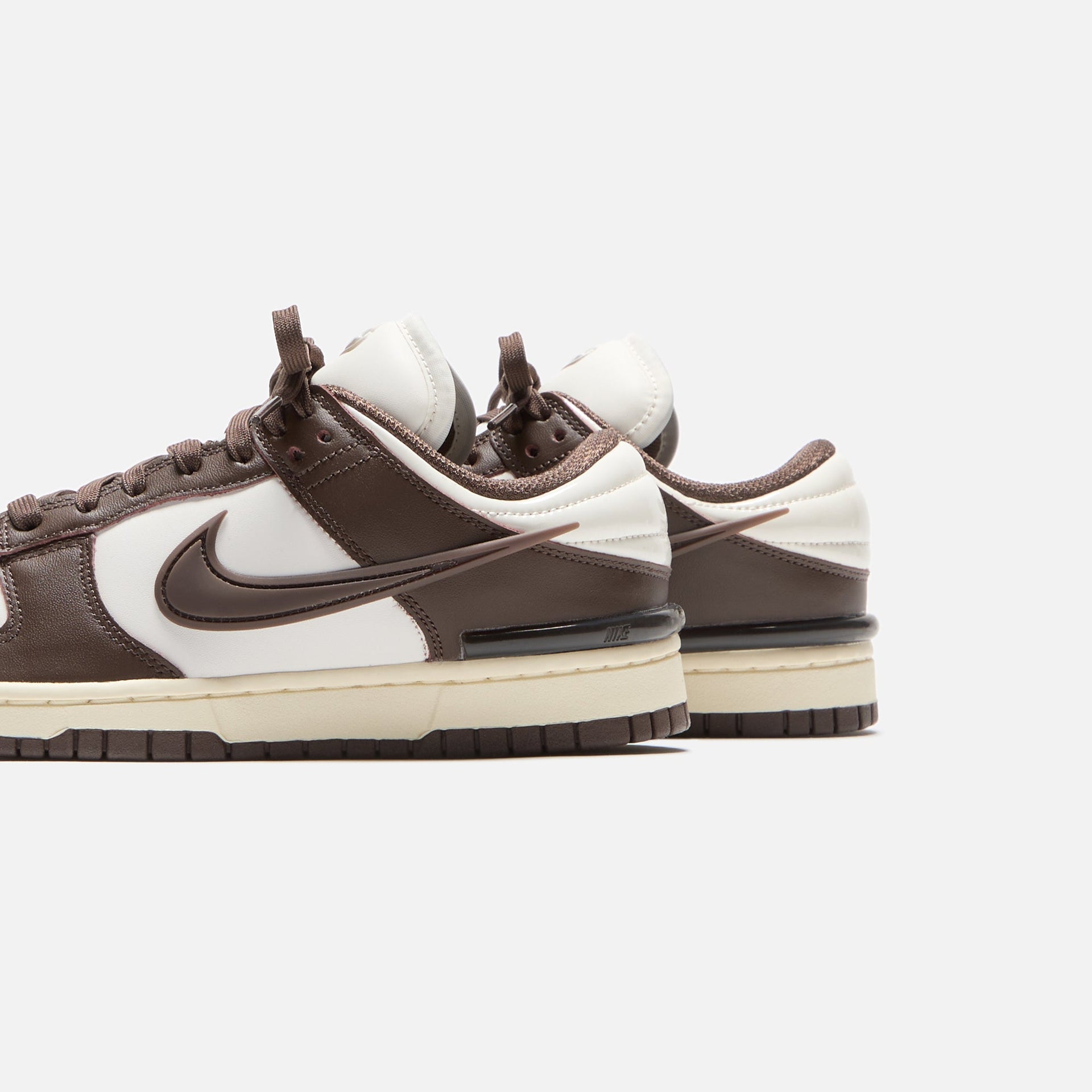 Nike Dunk Low pour femmes - Twist Phantom / Marron baroque / Cacao