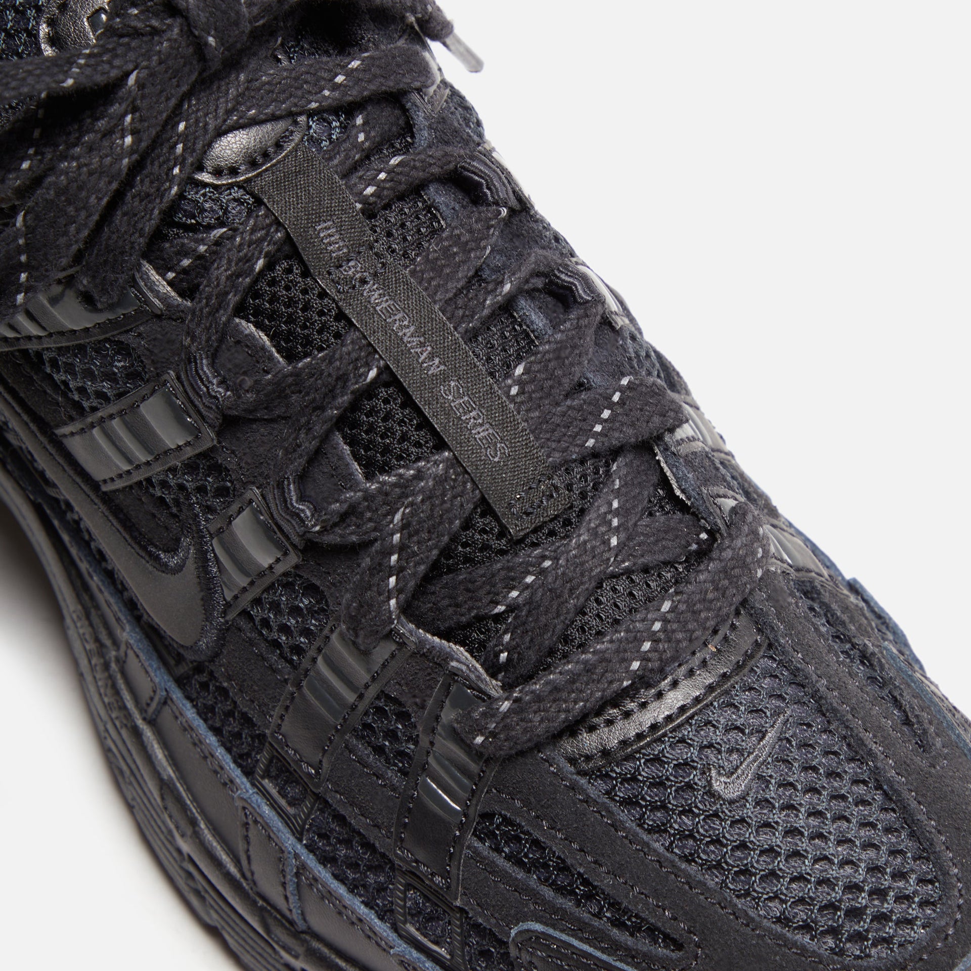 Nike P-6000 - Noir / Noir / Anthracite