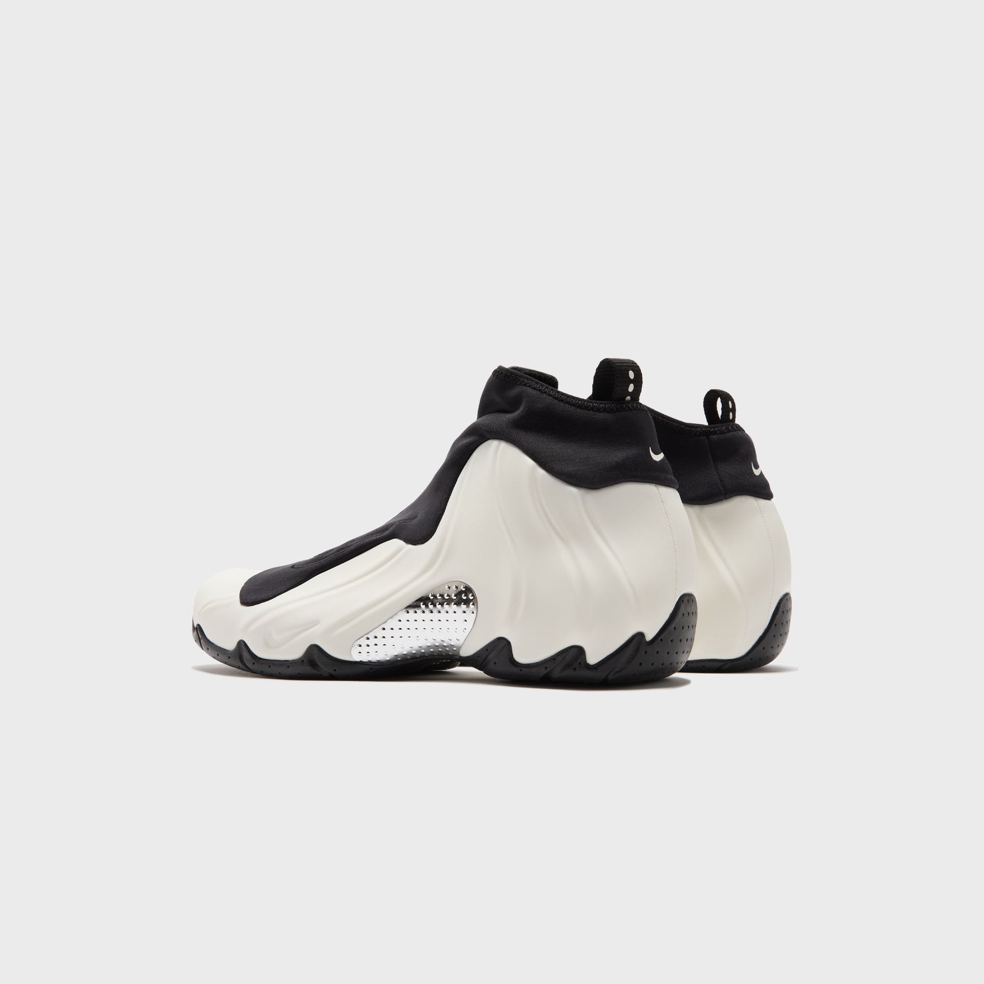 Nike Air Flightposite QS - Voile / Noir / Argent métallisé