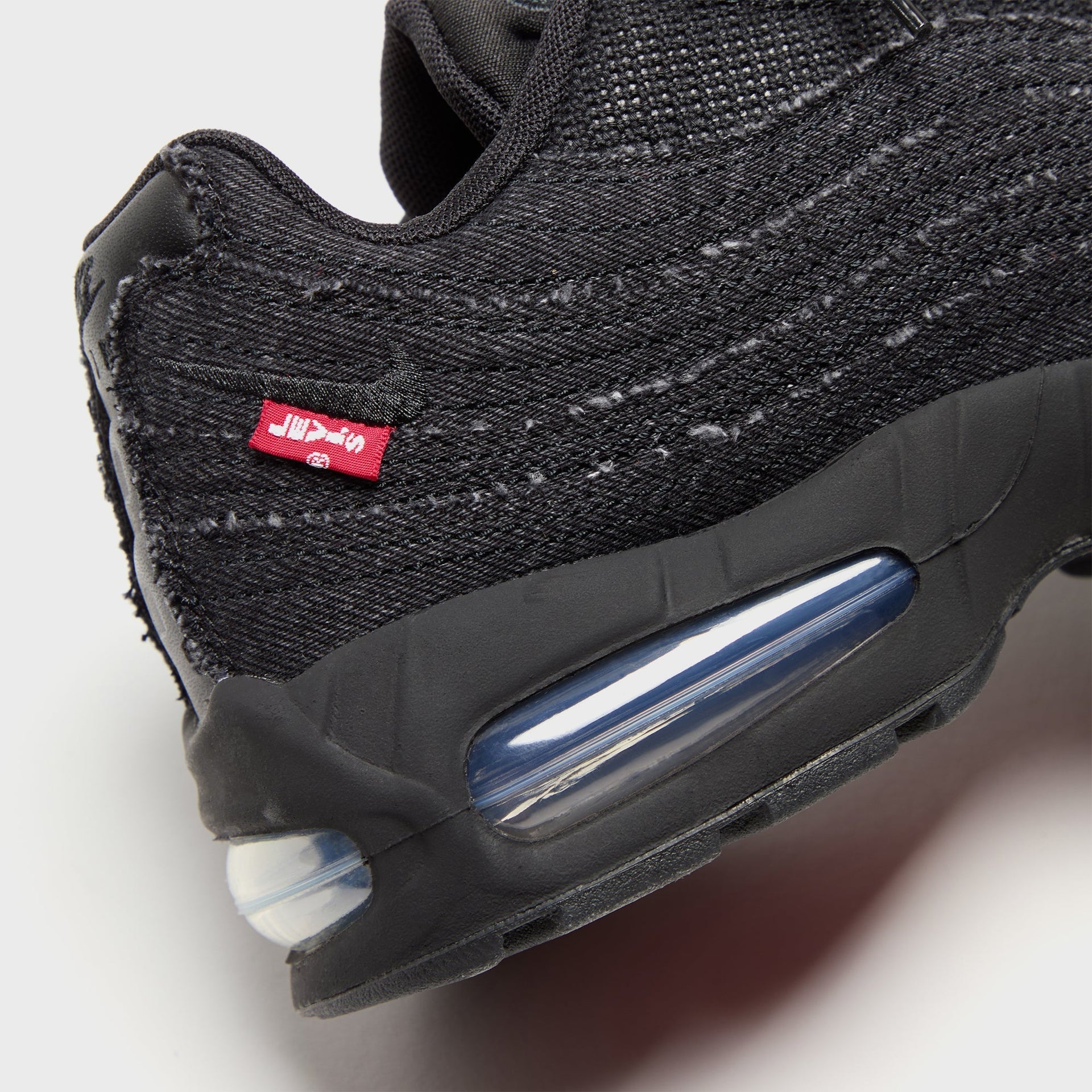 Nike x Levi's Air Max 95 OG - Black